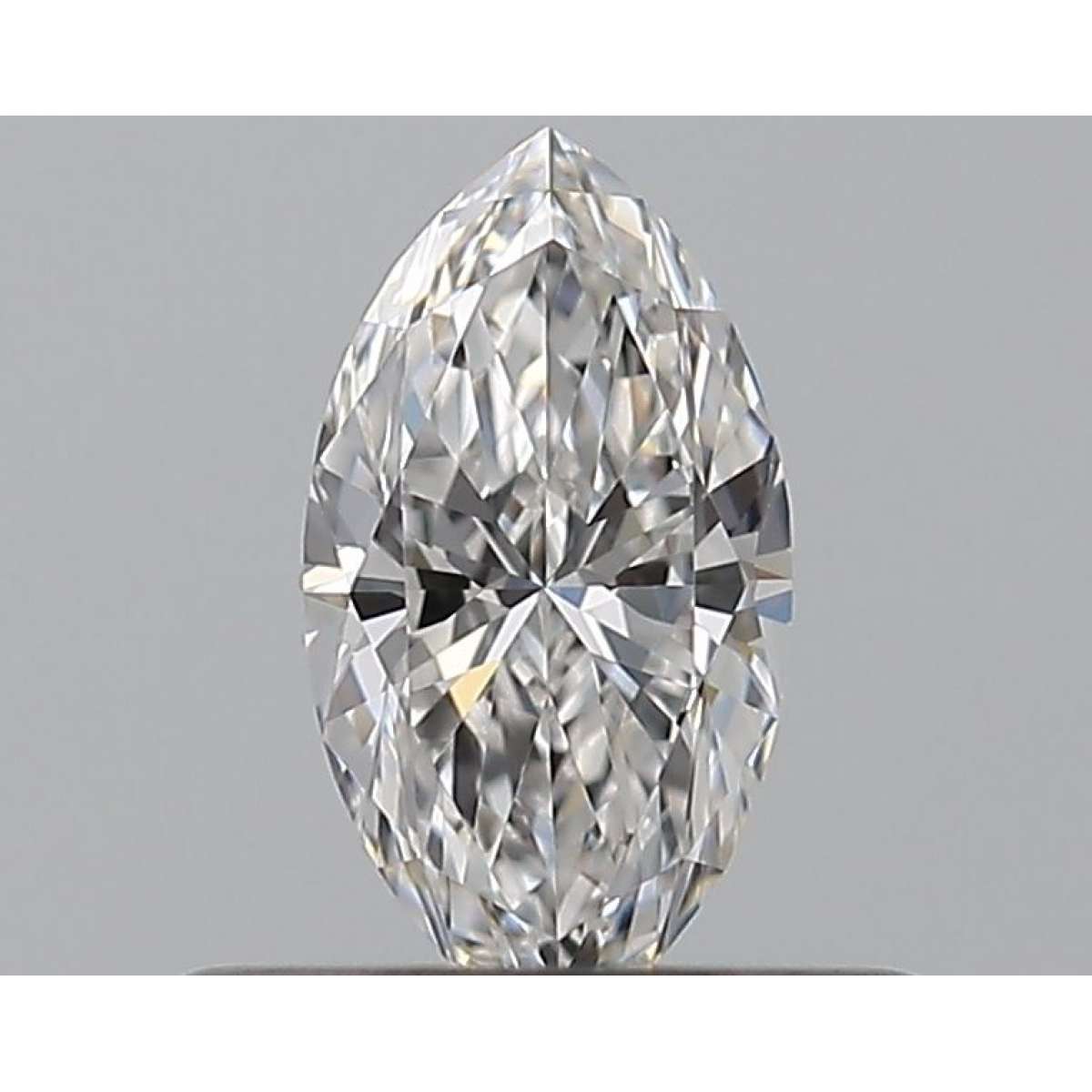 Certified Diamond GIA Carats 0.32 Color E Clarity IF - EX VG Fluorescence NON Brown No Green No Milky No EyeClean 100% Certified Diamond GIA Carats 0.32 Color E Clarity IF - EX VG Fluorescence NON Brown No Green No Milky No EyeClean 100%