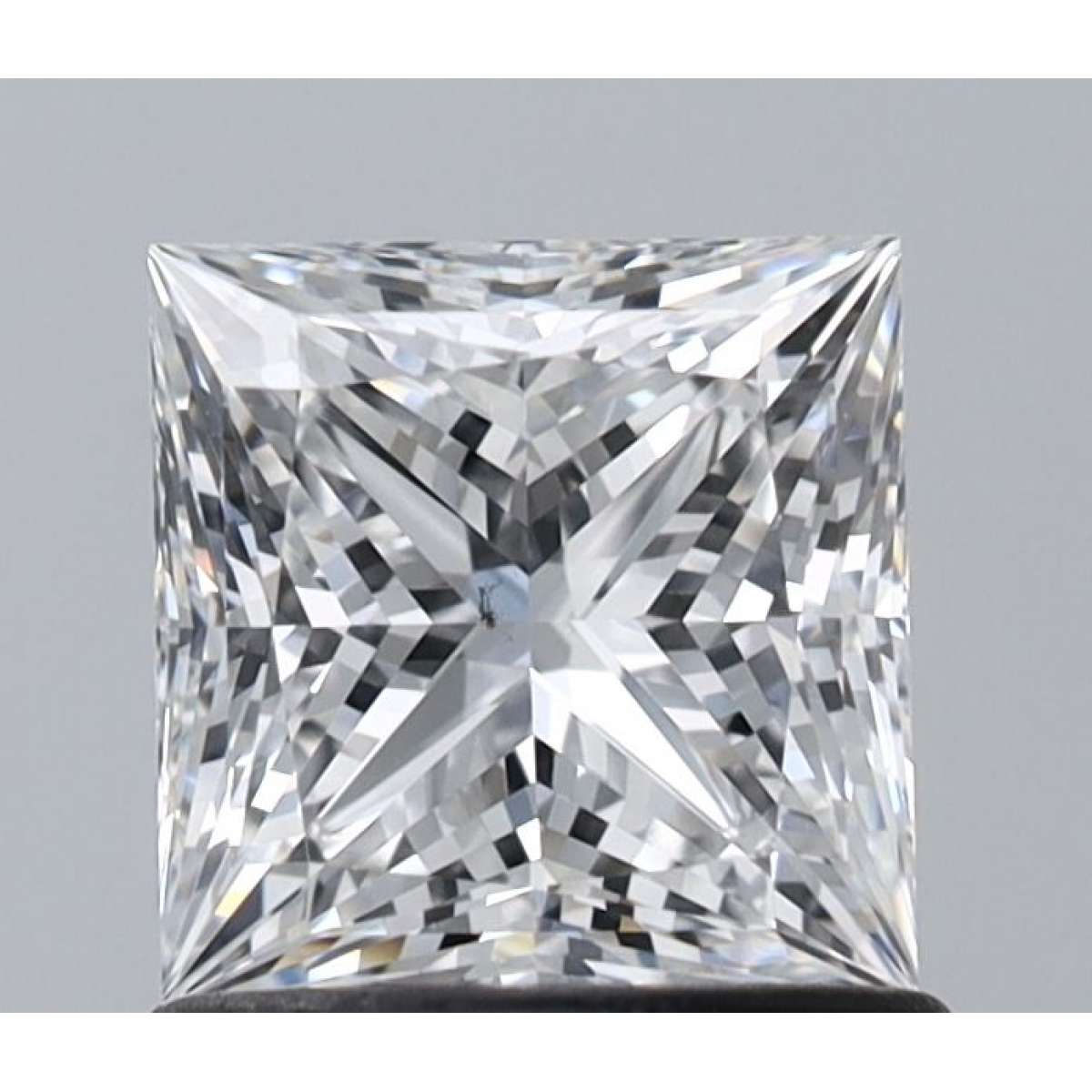 Certified Diamond GIA Carats 1.01 Color E Clarity VS2  -  EX  VG Fluorescence NON Brown No Green No Milky No EyeClean 100%