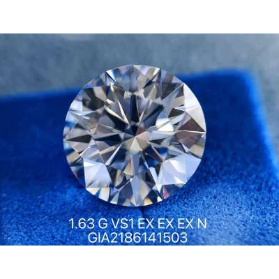 Diamante Certificato GIA Carati 1.63 Colore G Purezza VS1 EX EX EX Fluorescenza NON Brown No Green No Milky No EyeClean 100% Diamante Certificato GIA Carati 1.63 Colore G Purezza VS1 EX EX EX Fluorescenza NON Brown No Green No Milky No EyeClean 100%