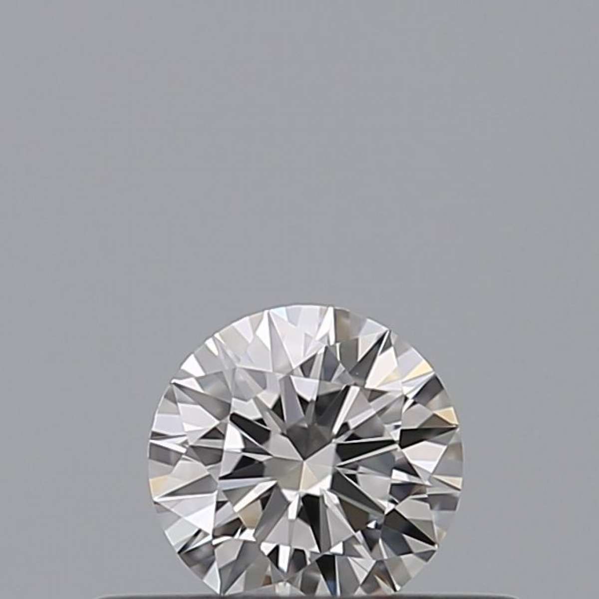 Certified Diamond GIA Carats 0.25 Color E Clarity VVS2 EX EX EX Fluorescence NON Brown No Green No Milky No EyeClean 100% Certified Diamond GIA Carats 0.25 Color E Clarity VVS2 EX EX EX Fluorescence NON Brown No Green No Milky No EyeClean 100%