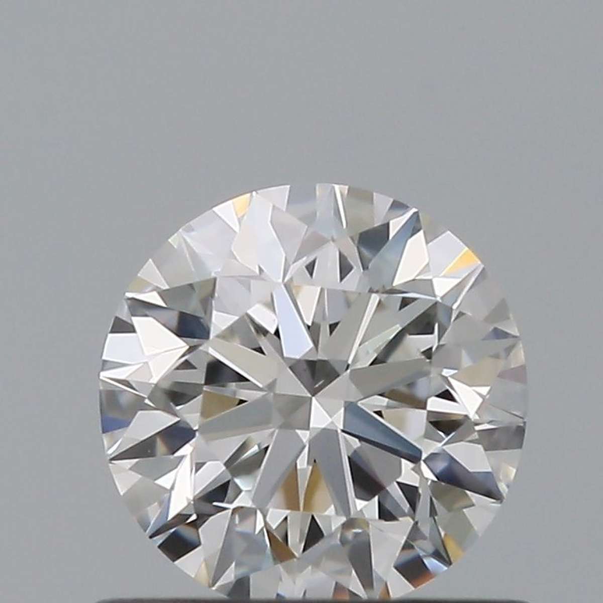 Certified Diamond GIA Carats 0.59 Color E Clarity VS2 EX EX EX Fluorescence NON Brown No Green No Milky No EyeClean 100% Certified Diamond GIA Carats 0.59 Color E Clarity VS2 EX EX EX Fluorescence NON Brown No Green No Milky No EyeClean 100%