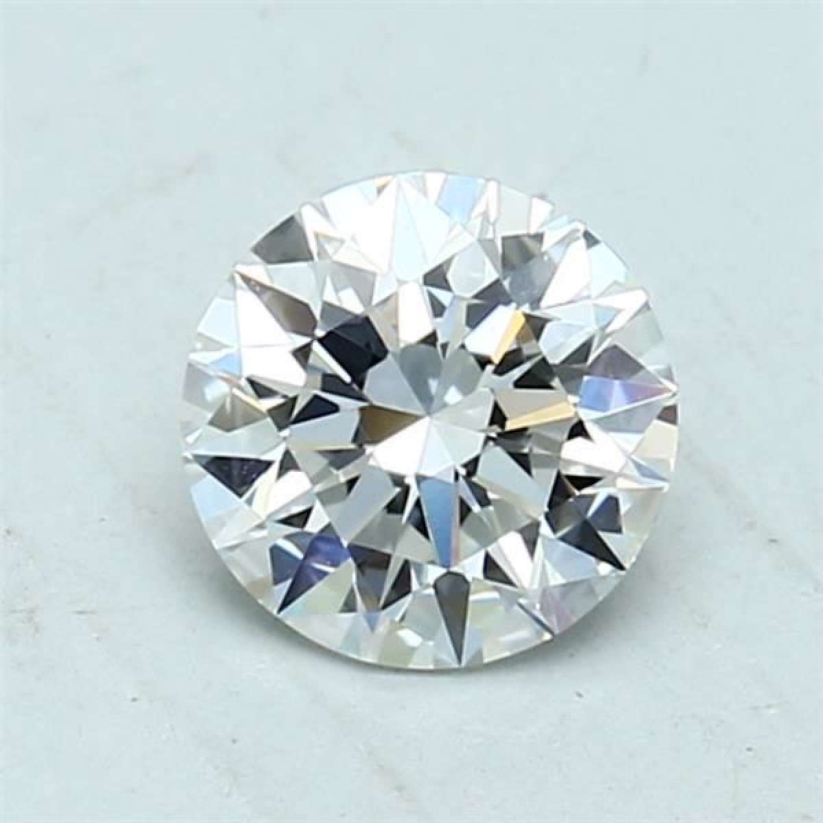 Certified Diamond GIA Carats 1.01 Color H Clarity VVS2 EX EX EX Fluorescence NON Brown No Green No Milky No EyeClean 100% Certified Diamond GIA Carats 1.01 Color H Clarity VVS2 EX EX EX Fluorescence NON Brown No Green No Milky No EyeClean 100%