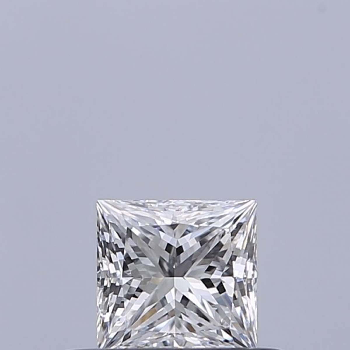 Certified Diamond GIA Carats 0.31 Color D Clarity VVS1  -  EX  VG Fluorescence NON Brown No Green No Milky No EyeClean 100%