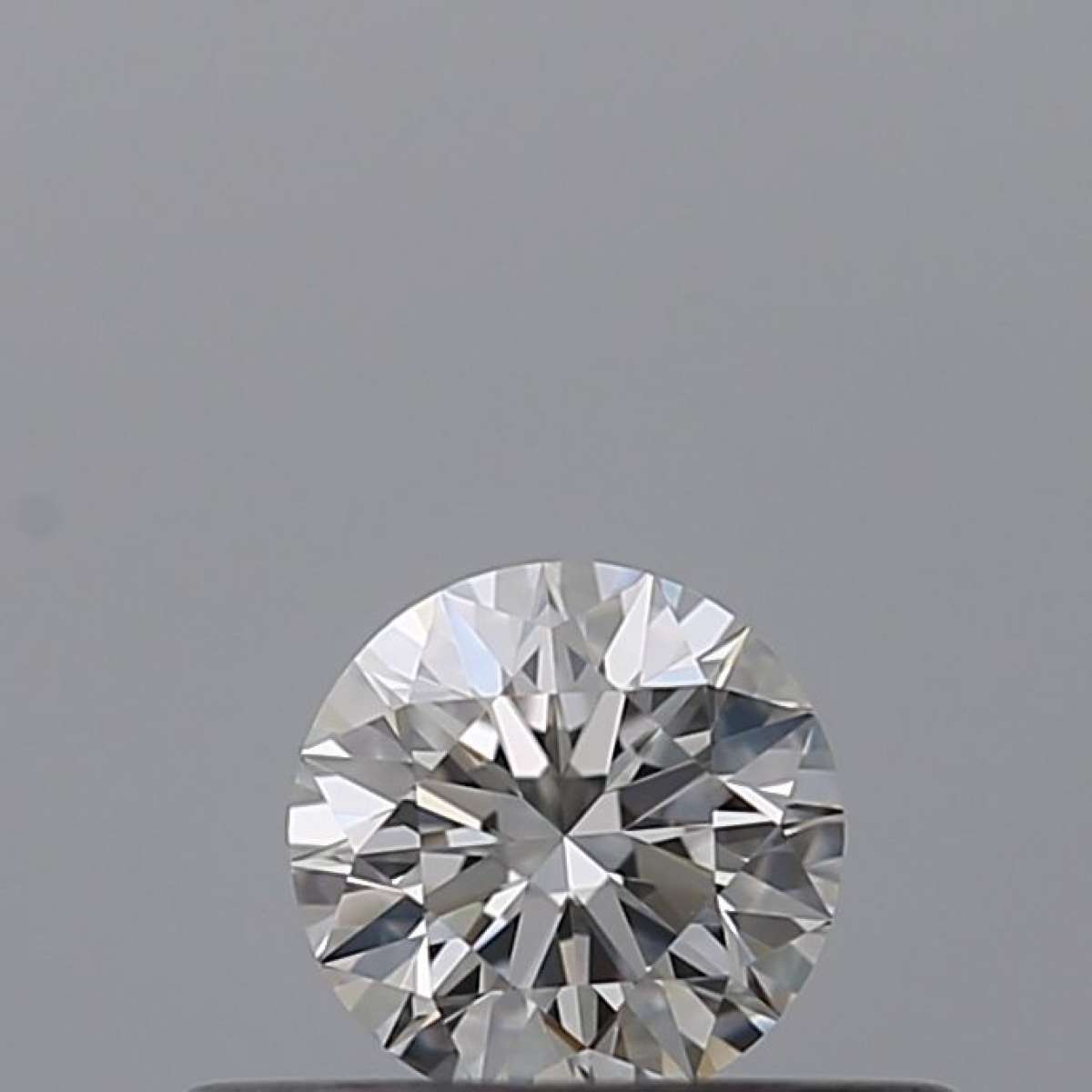 Certified Diamond GIA Carats 0.23 Color E Clarity VVS1 EX EX EX Fluorescence NON Brown No Green No Milky No EyeClean 100% Certified Diamond GIA Carats 0.23 Color E Clarity VVS1 EX EX EX Fluorescence NON Brown No Green No Milky No EyeClean 100%