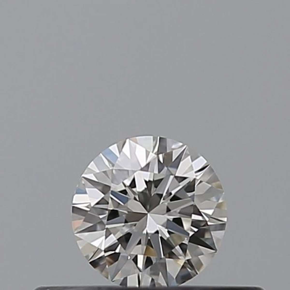 Certified Diamond GIA Carats 0.18 Color H Clarity VS1 EX EX EX Fluorescence NON Brown No Milky No EyeClean 100% Certified Diamond GIA Carats 0.18 Color H Clarity VS1 EX EX EX Fluorescence NON Brown No Milky No EyeClean 100%