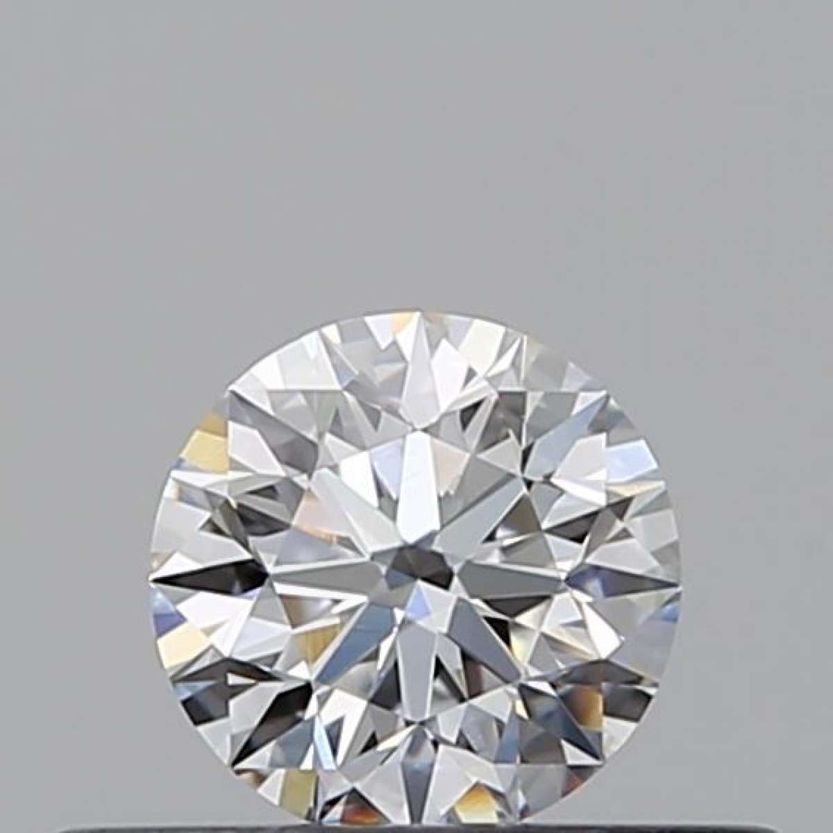 Certified Diamond GIA Carats 0.3 Color E Clarity VVS2  EX  VG  EX Fluorescence NON Brown No Green No Milky No EyeClean 100% Certified Diamond GIA Carats 0.3 Color E Clarity VVS2  EX  VG  EX Fluorescence NON Brown No Green No Milky No EyeClean 100%