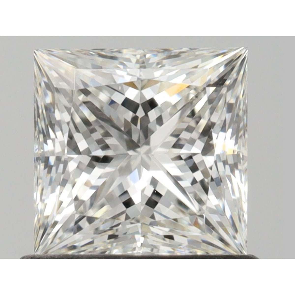 Certified Diamond GIA Carats 0.83 Color H Clarity VS1  -  EX  VG Fluorescence NON Brown No Green No Milky No EyeClean 100%