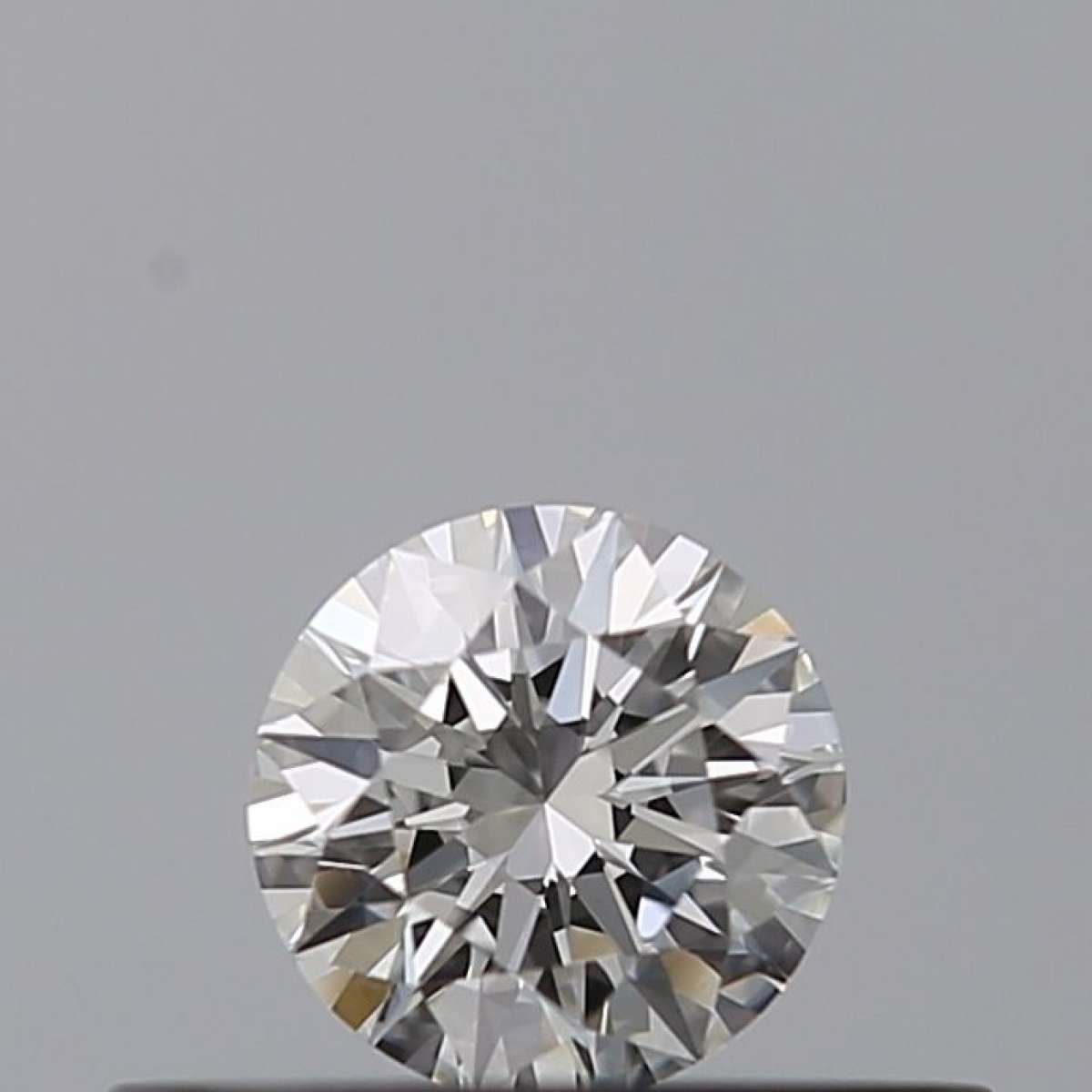 Diamante Certificato GIA Carati 0.23 Colore E Purezza VVS1 EX EX EX Fluorescenza NON Brown No Green No Milky No EyeClean 100% Diamante Certificato GIA Carati 0.23 Colore E Purezza VVS1 EX EX EX Fluorescenza NON Brown No Green No Milky No EyeClean 100%