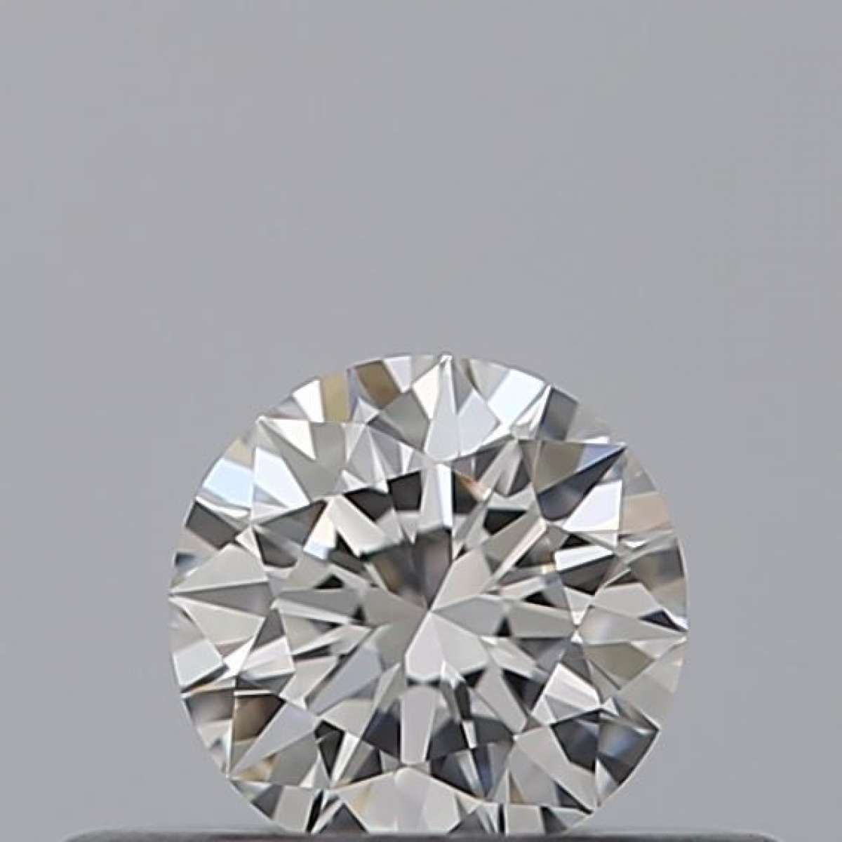 Diamante Certificato GIA Carati 0.23 Colore E Purezza VVS1 EX EX EX Fluorescenza NON Brown No Green No Milky No EyeClean 100% Diamante Certificato GIA Carati 0.23 Colore E Purezza VVS1 EX EX EX Fluorescenza NON Brown No Green No Milky No EyeClean 100%