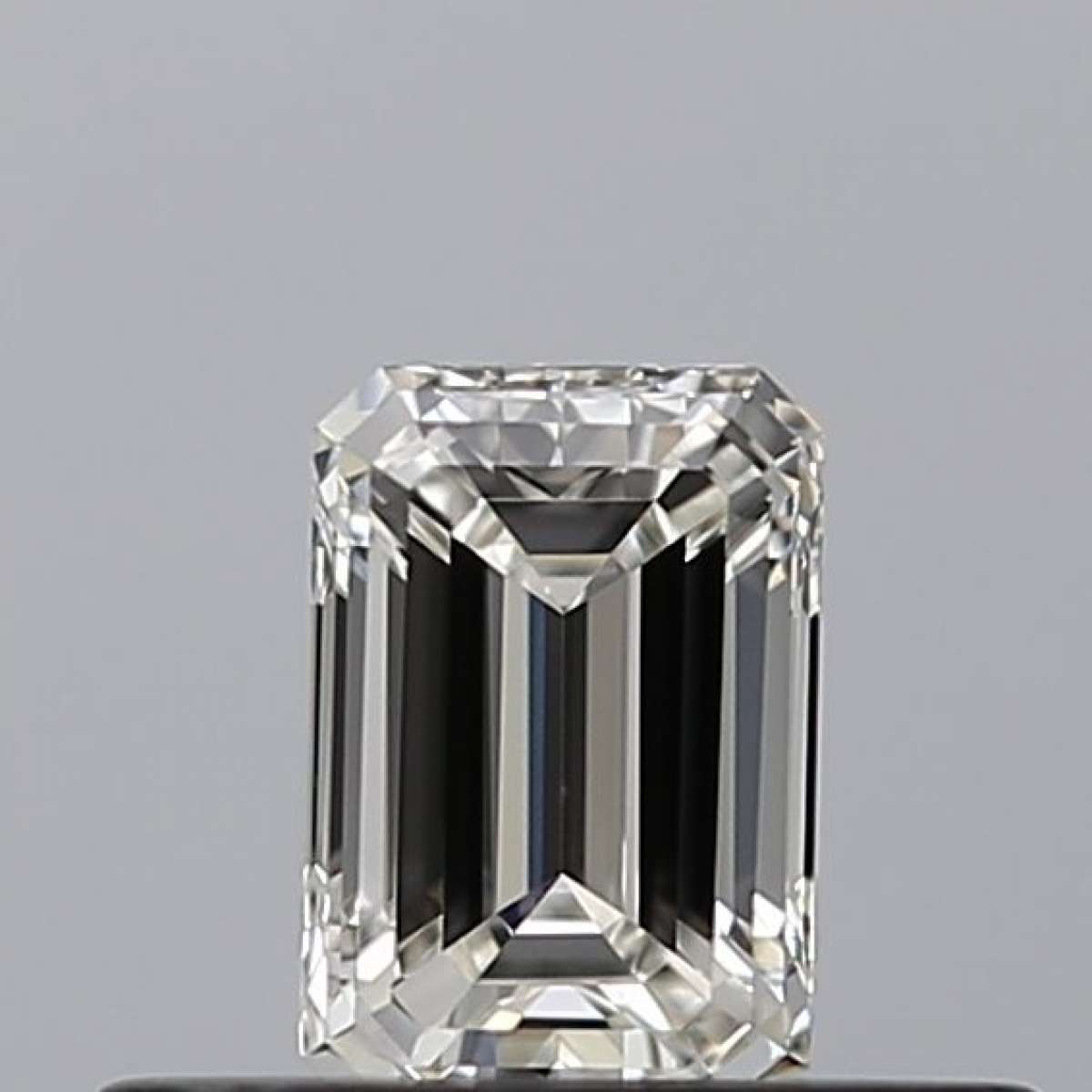 Diamante Certificato GIA Carati 0.3 Colore G Purezza VVS1  -  EX  VG Fluorescenza NON Brown No Milky No EyeClean 100%