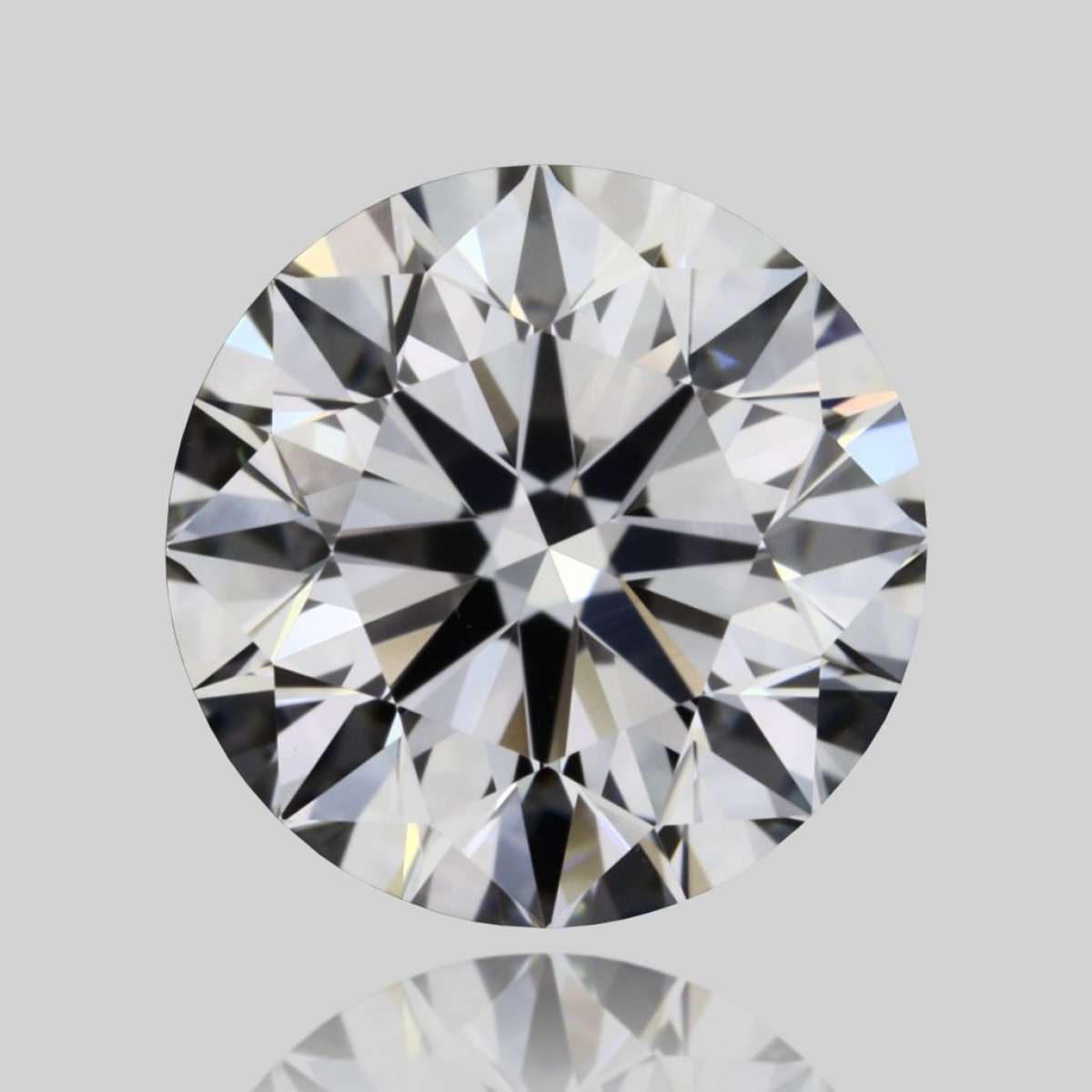 Certified Diamond GIA Carats 0.9 Color E Clarity VS2 EX EX EX Fluorescence NON Brown No Green No Milky No EyeClean 100% Certified Diamond GIA Carats 0.9 Color E Clarity VS2 EX EX EX Fluorescence NON Brown No Green No Milky No EyeClean 100%