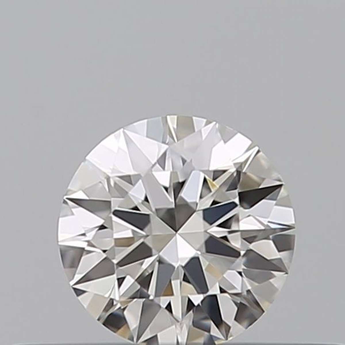 Diamante Certificato GIA Carati 0.19 Colore H Purezza VVS1  EX  EX  EX Fluorescenza NON Brown No Milky No EyeClean 100%