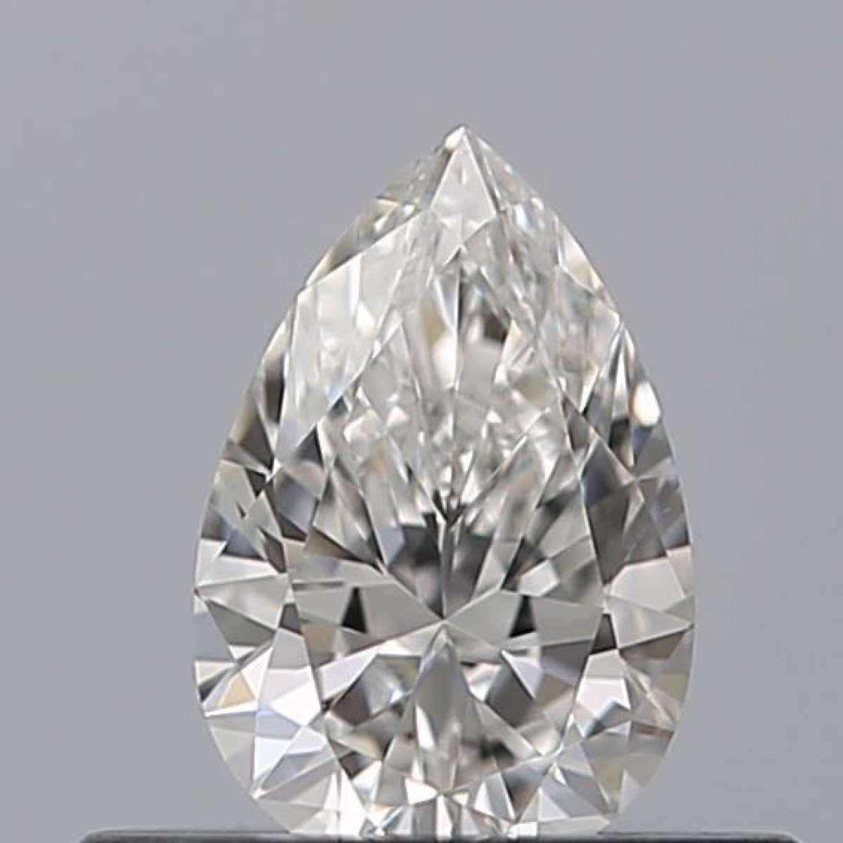 Certified Diamond GIA Carats 0.3 Color F Clarity VS1  -  EX  VG Fluorescence NON Brown No Milky No EyeClean 100%