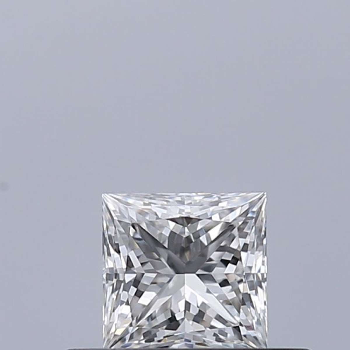 Certified Diamond GIA Carats 0.32 Color F Clarity VS1 - EX VG Fluorescence NON Brown No Milky No EyeClean 100% Certified Diamond GIA Carats 0.32 Color F Clarity VS1 - EX VG Fluorescence NON Brown No Milky No EyeClean 100%