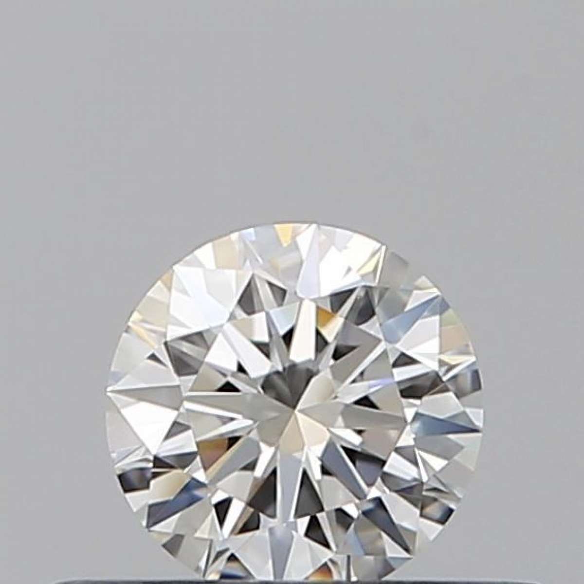 Certified Diamond GIA Carats 0.32 Color G Clarity VS1  EX  VG  EX Fluorescence NON Brown No Green No Milky No EyeClean 100%