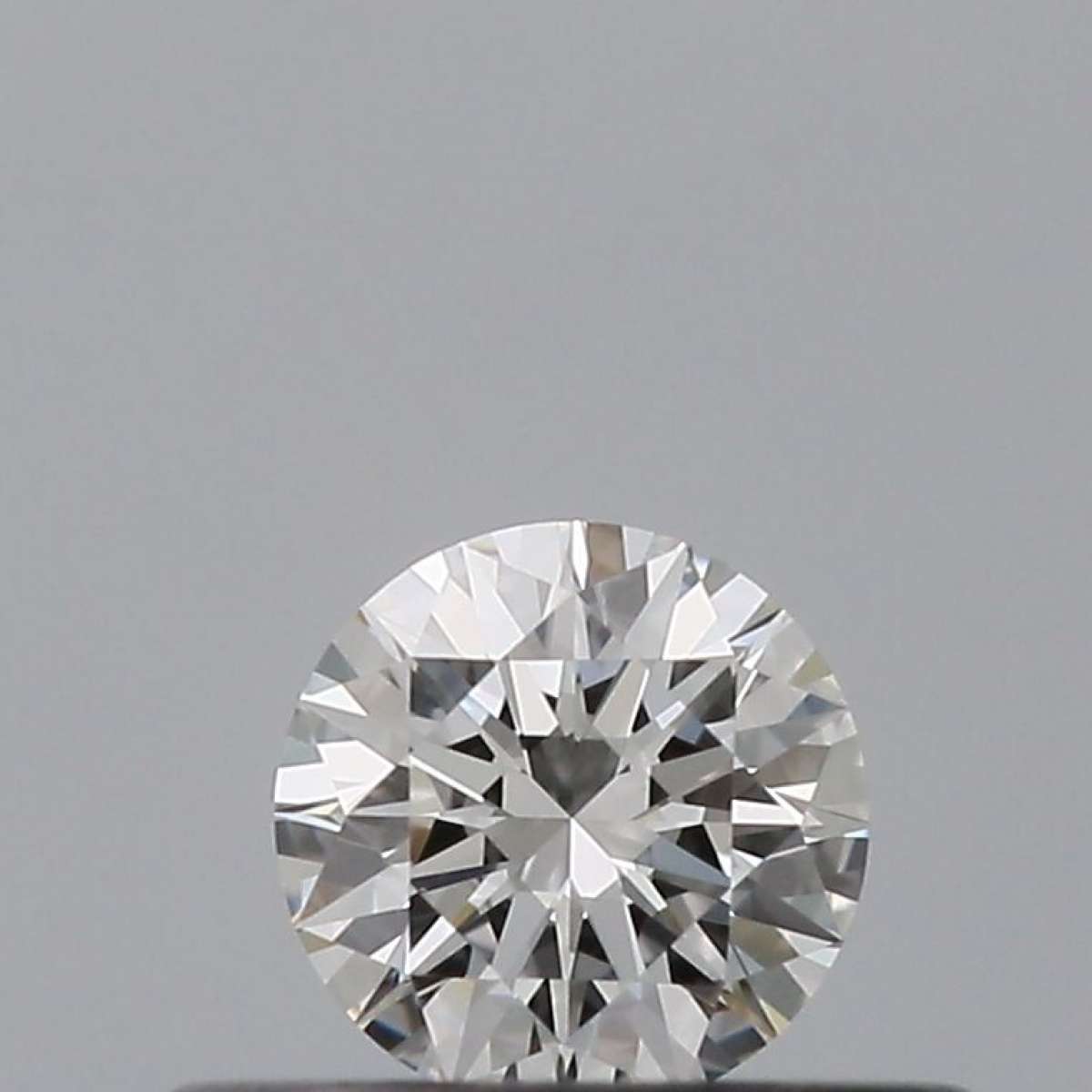 Certified Diamond GIA Carats 0.25 Color E Clarity VVS2 EX EX EX Fluorescence NON Brown No Green No Milky No EyeClean 100% Certified Diamond GIA Carats 0.25 Color E Clarity VVS2 EX EX EX Fluorescence NON Brown No Green No Milky No EyeClean 100%