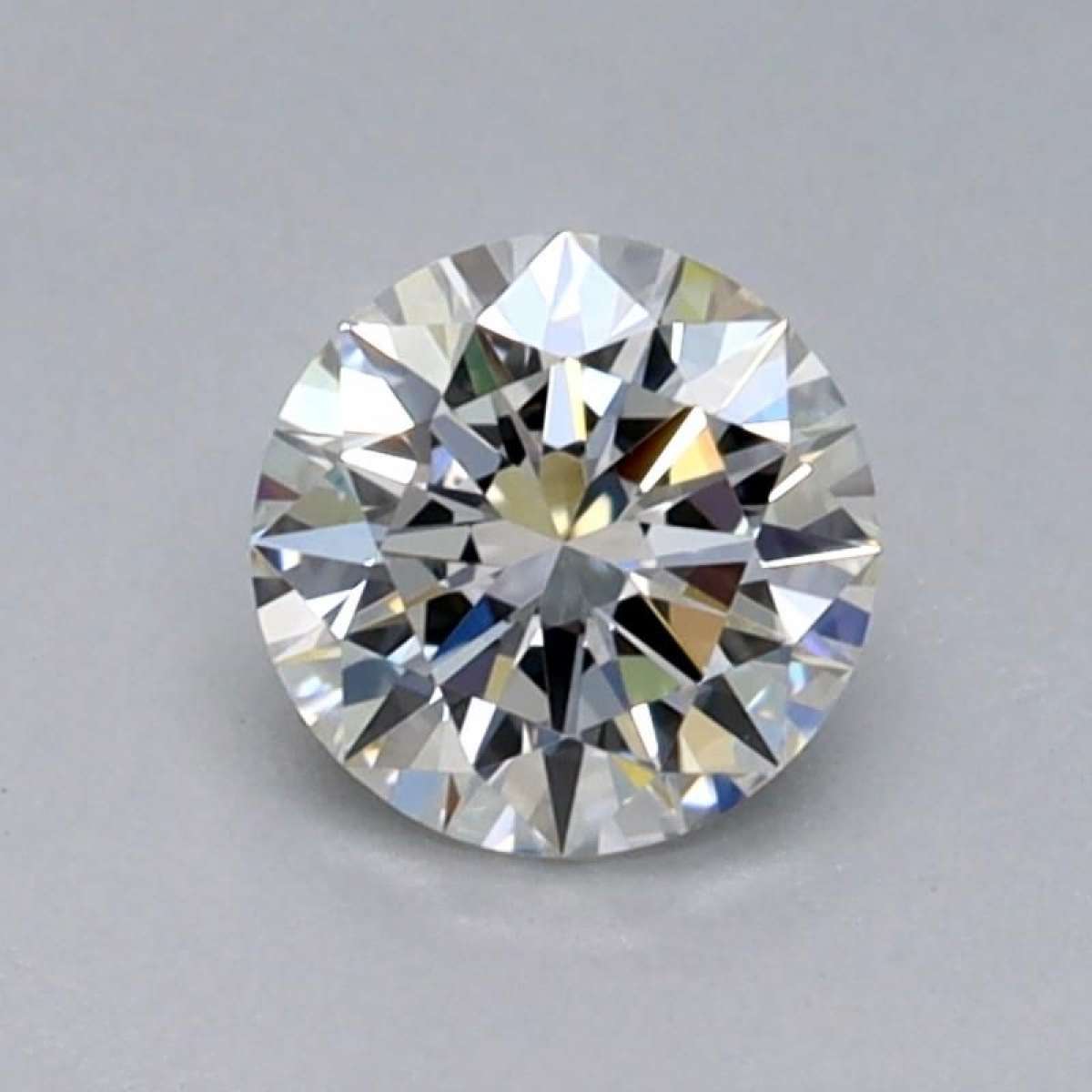 Certified Diamond GIA Carats 0.27 Color F Clarity VVS2 EX EX EX Fluorescence NON Brown No Green No Milky No EyeClean 100% Certified Diamond GIA Carats 0.27 Color F Clarity VVS2 EX EX EX Fluorescence NON Brown No Green No Milky No EyeClean 100%
