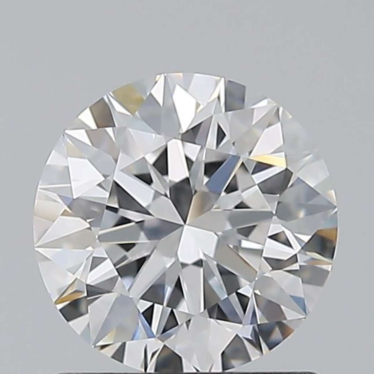 Certified Diamond GIA Carats 0.91 Color E Clarity VVS1 EX EX EX Fluorescence MED Brown No Green No Milky No EyeClean 100% Certified Diamond GIA Carats 0.91 Color E Clarity VVS1 EX EX EX Fluorescence MED Brown No Green No Milky No EyeClean 100%