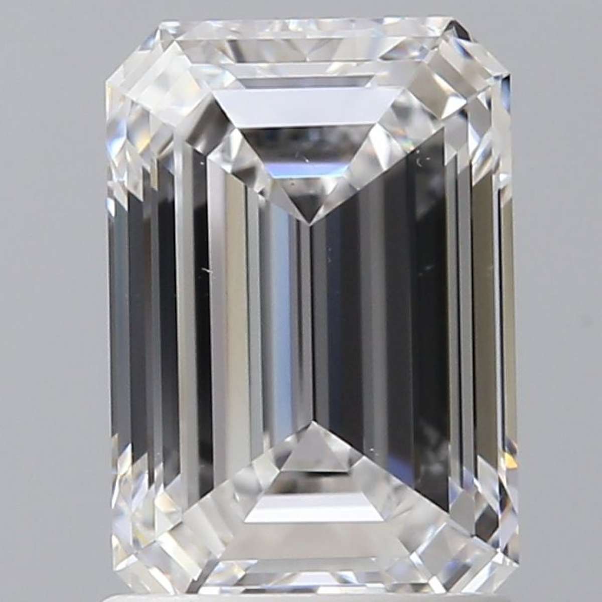 Certified Diamond GIA Carats 1.5 Color D Clarity VS1  -  EX  EX Fluorescence NON Brown No Green No Milky No EyeClean 100%