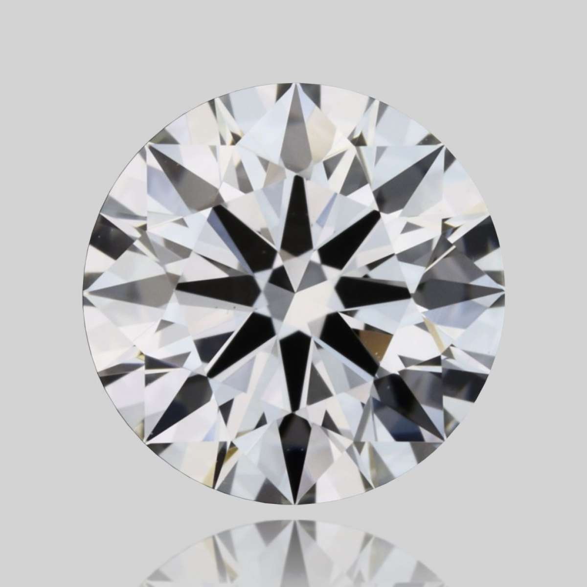 Certified Diamond GIA Carats 0.6 Color G Clarity VVS2 EX EX EX Fluorescence NON Brown No Green No Milky No EyeClean 100% Certified Diamond GIA Carats 0.6 Color G Clarity VVS2 EX EX EX Fluorescence NON Brown No Green No Milky No EyeClean 100%
