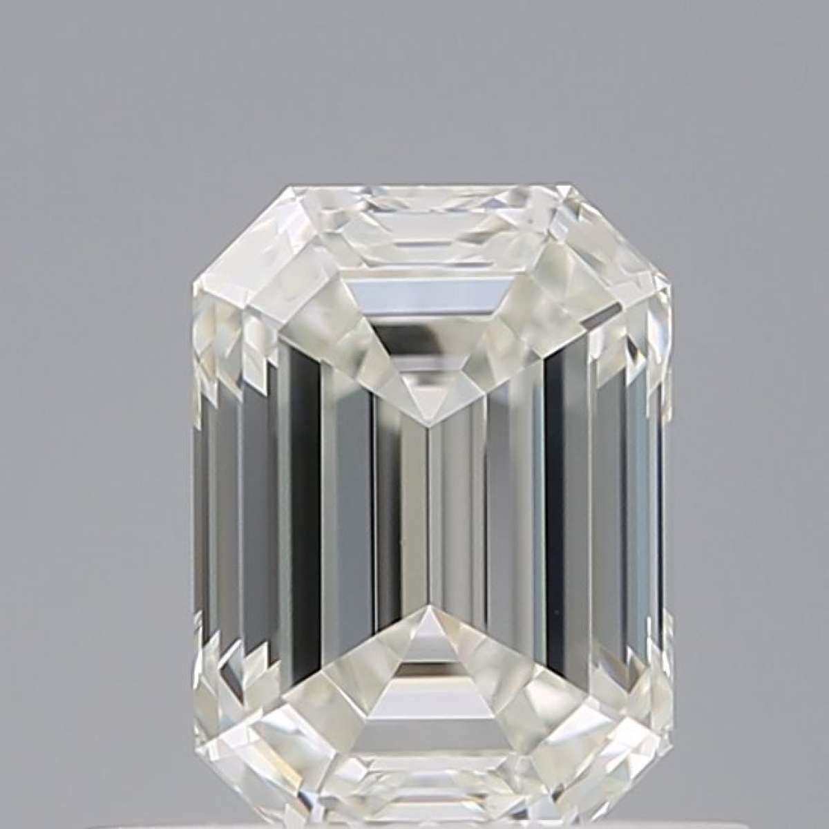 Certified Diamond IGI Carats 0.7 Color G Clarity VVS1  -  EX  EX Fluorescence NON Brown No Milky No EyeClean 100%