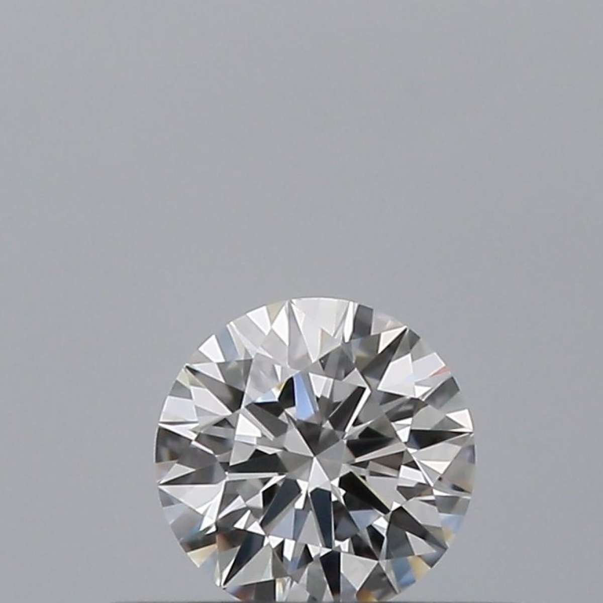 Diamante Certificato GIA Carati 0.23 Colore D Purezza VVS1 EX EX EX Fluorescenza NON Brown No Green No Milky No EyeClean 100% Diamante Certificato GIA Carati 0.23 Colore D Purezza VVS1 EX EX EX Fluorescenza NON Brown No Green No Milky No EyeClean 100%