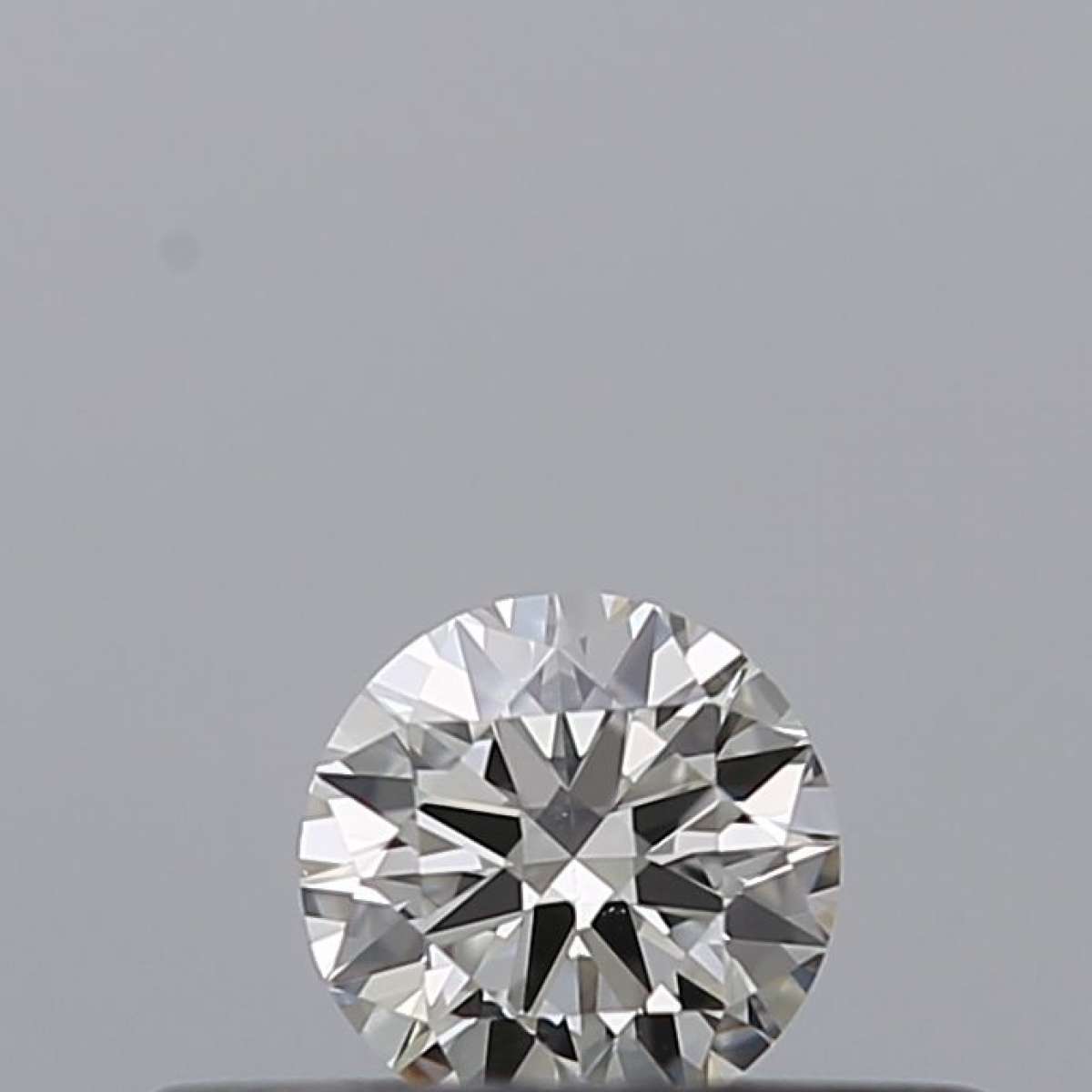Certified Diamond IGI Carats 0.18 Color F Clarity VVS2  VG  EX  EX Fluorescence NON Brown No Milky No EyeClean 100%