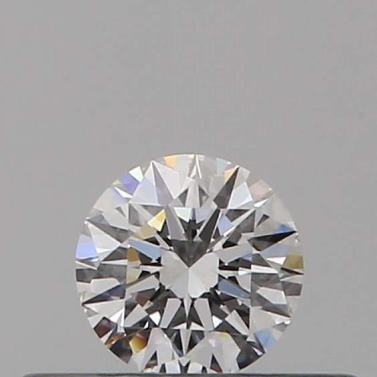 Certified Diamond GIA Carats 0.18 Color D Clarity VS2  EX  VG  EX Fluorescence NON Brown No Green No Milky No EyeClean 100%