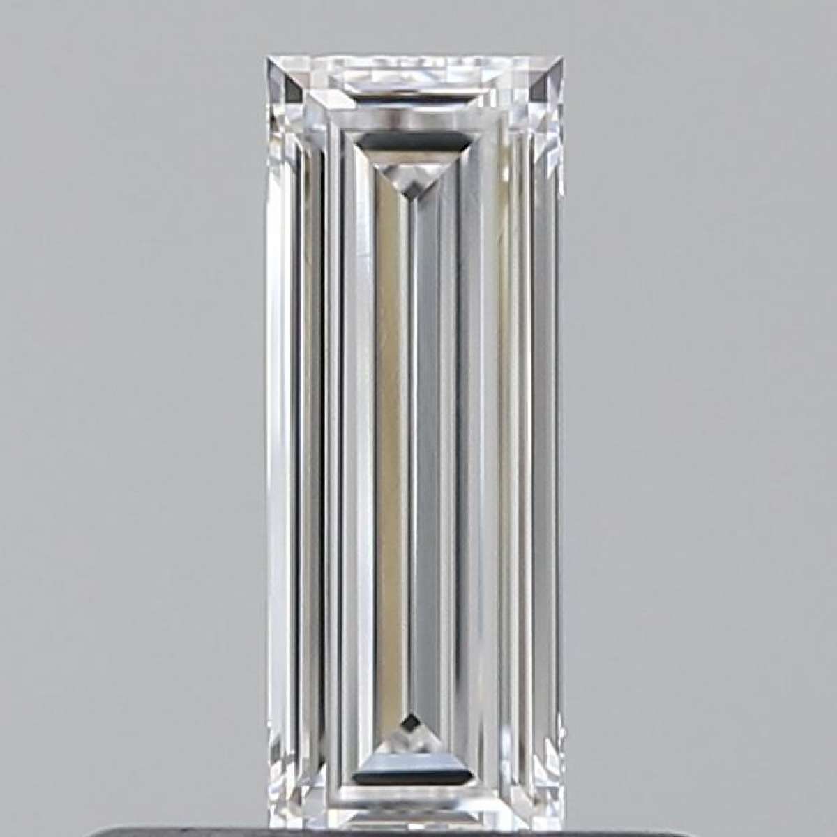 Certified Diamond GIA Carats 0.33 Color D Clarity VVS2  -  VG  VG Fluorescence NON Brown No Green No Milky No EyeClean 100%