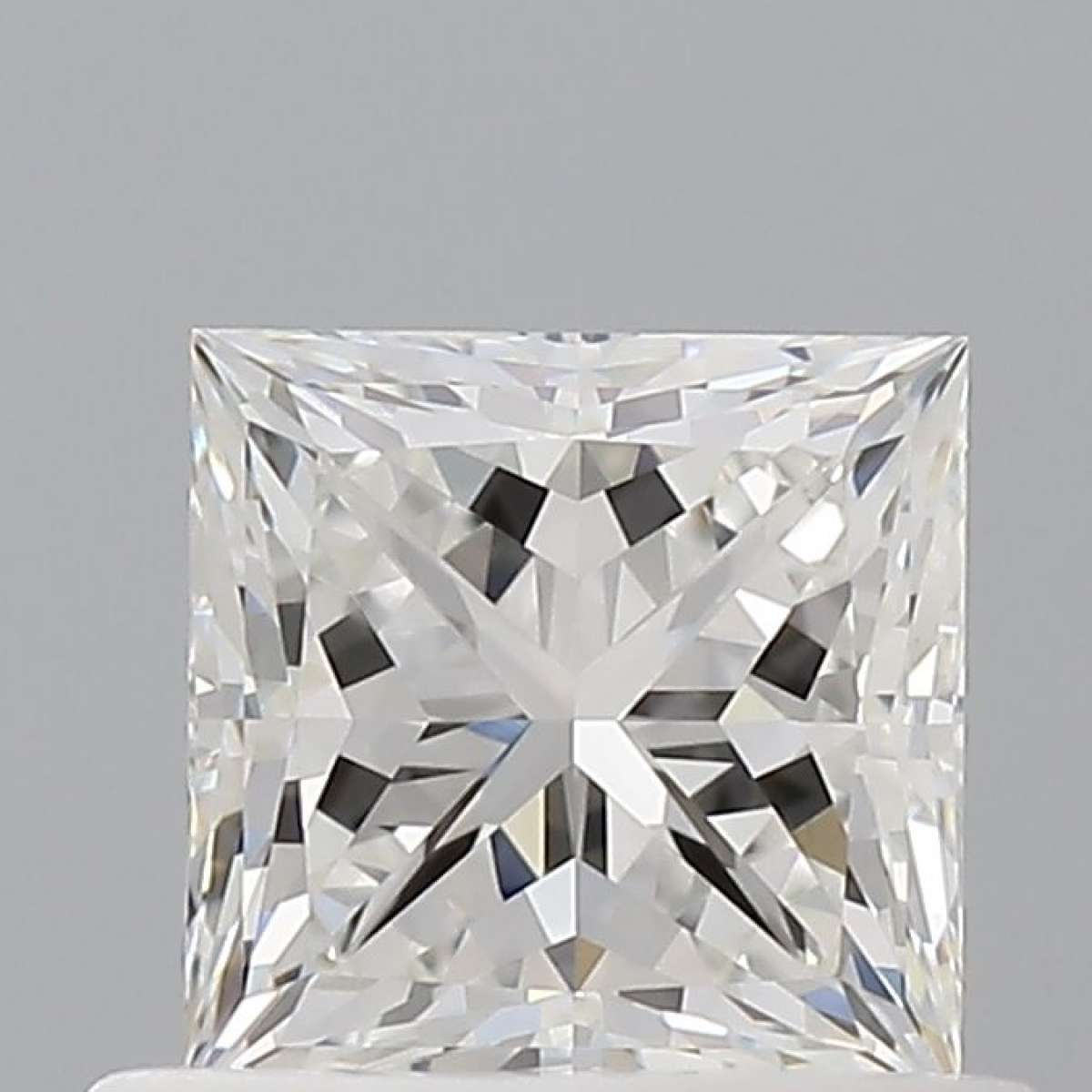 Certified Diamond GIA Carats 0.7 Color G Clarity VVS1  -  EX  EX Fluorescence FNT Brown No Green No Milky No EyeClean 100%