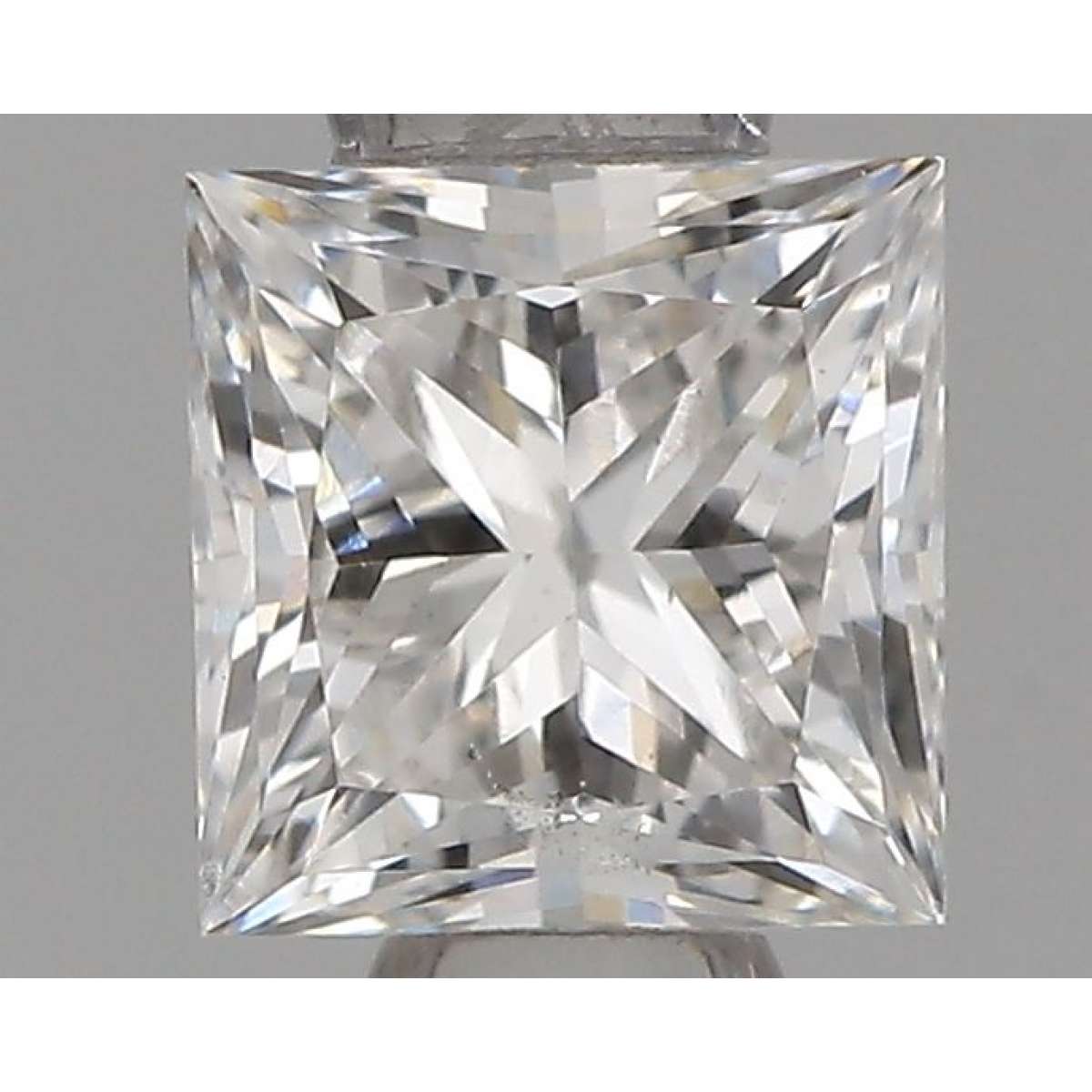 Certified Diamond IGI Carats 0.36 Color F Clarity VS2  -  VG  VG Fluorescence NON Brown No Green No Milky No EyeClean 100%