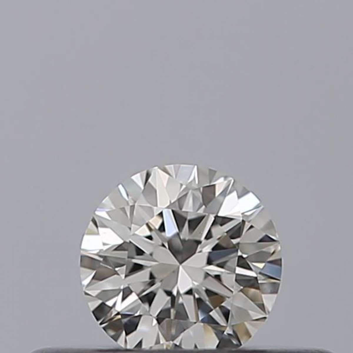 Diamante Certificato GIA Carati 0.19 Colore H Purezza VS1  EX  EX  EX Fluorescenza NON Brown No Milky No EyeClean 100%