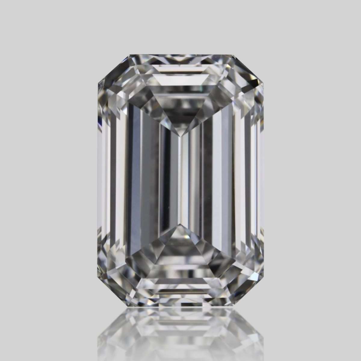 Certified Diamond GIA Carats 0.75 Color F Clarity VVS2  -  EX  EX Fluorescence NON Brown No Green No Milky No EyeClean 100%