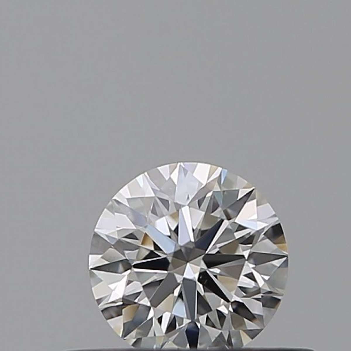 Certified Diamond IGI Carats 0.3 Color E Clarity VS1 EX EX EX Fluorescence NON Brown No Green No Milky No EyeClean 100% Certified Diamond IGI Carats 0.3 Color E Clarity VS1 EX EX EX Fluorescence NON Brown No Green No Milky No EyeClean 100%