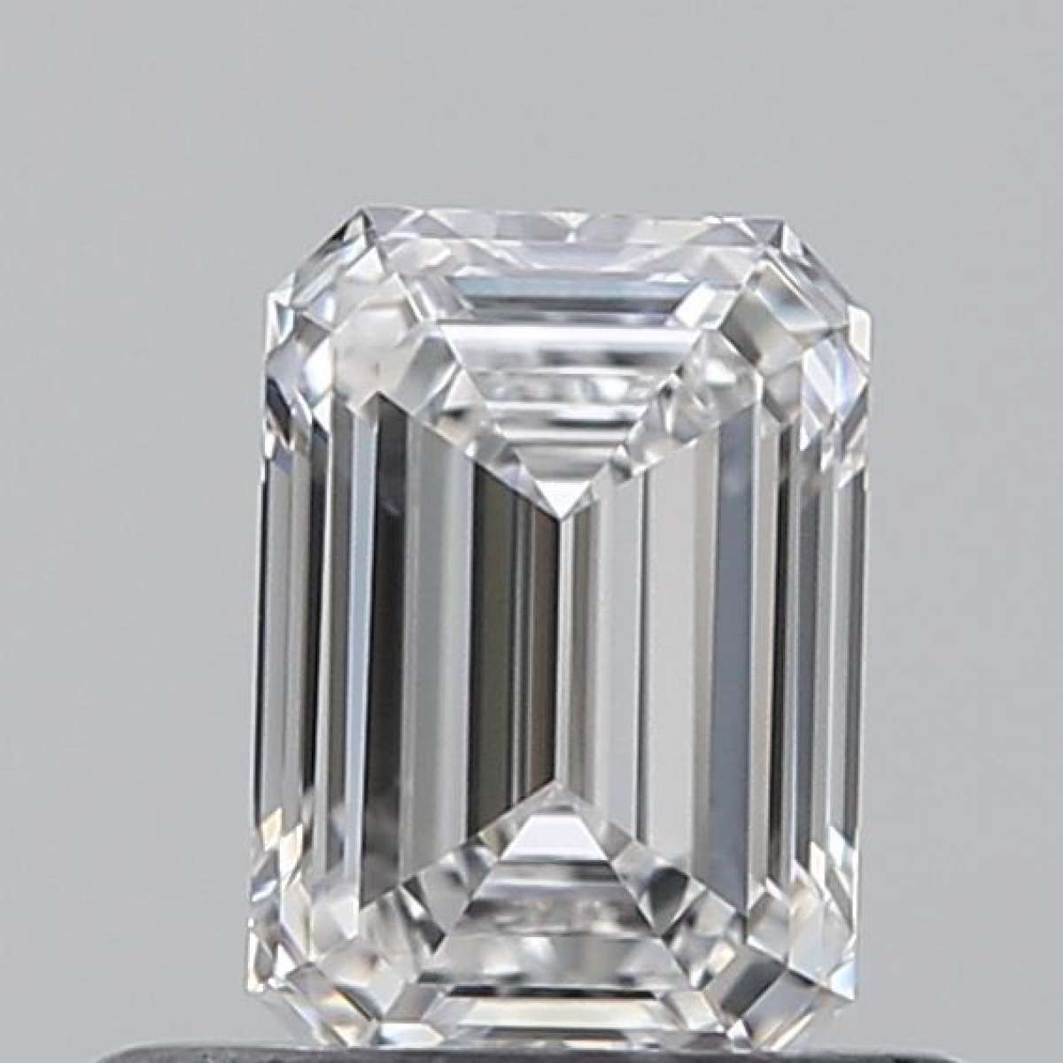 Certified Diamond GIA Carats 0.5 Color D Clarity VVS1 - EX EX Fluorescence NON Brown No Green No Milky No EyeClean 100% Certified Diamond GIA Carats 0.5 Color D Clarity VVS1 - EX EX Fluorescence NON Brown No Green No Milky No EyeClean 100%