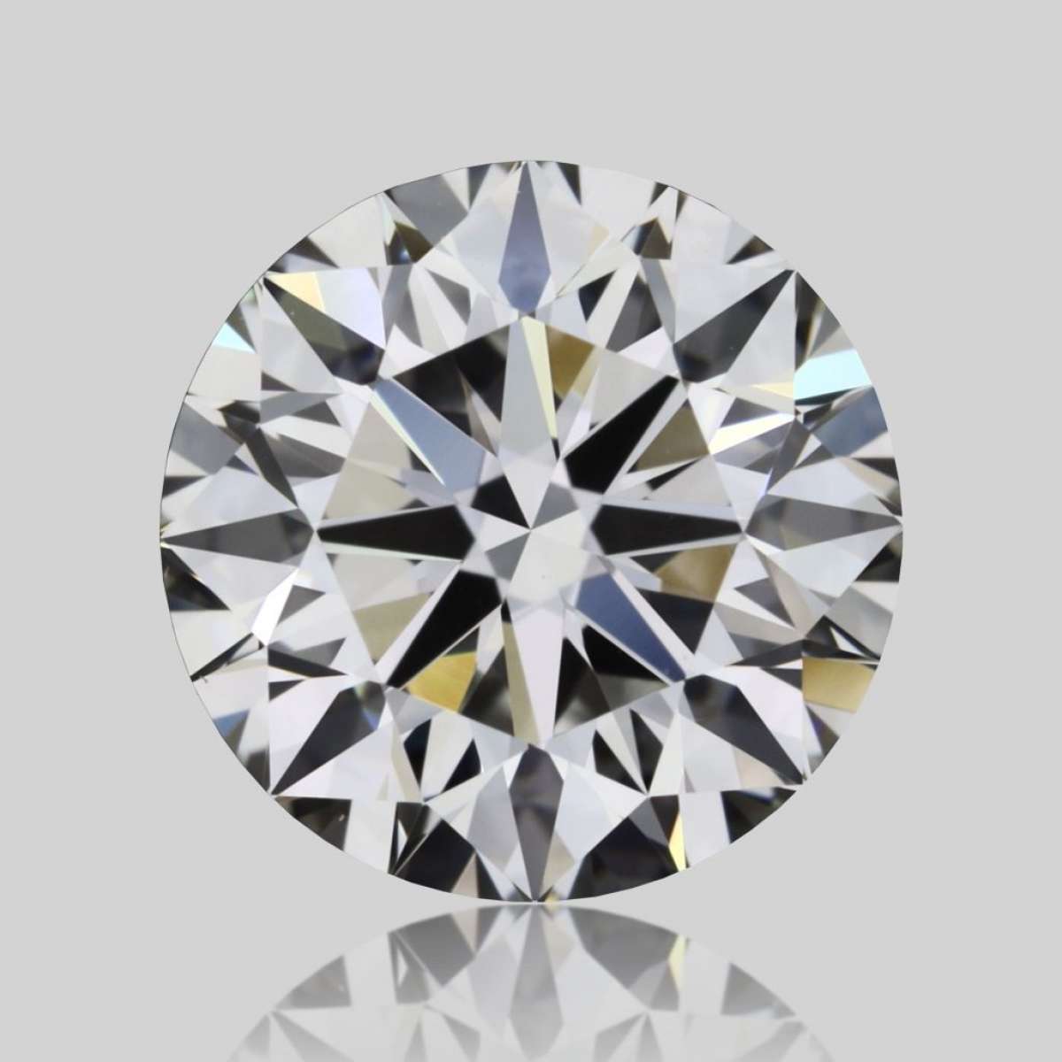 Certified Diamond GIA Carats 0.9 Color G Clarity VVS2 EX EX EX Fluorescence NON Brown No Green No Milky No EyeClean 100% Certified Diamond GIA Carats 0.9 Color G Clarity VVS2 EX EX EX Fluorescence NON Brown No Green No Milky No EyeClean 100%
