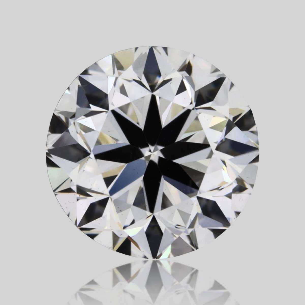 Certified Diamond GIA Carats 1.0 Color F Clarity VS2 VG EX VG Fluorescence NON Brown No Green No Milky No EyeClean 100% Certified Diamond GIA Carats 1.0 Color F Clarity VS2 VG EX VG Fluorescence NON Brown No Green No Milky No EyeClean 100%