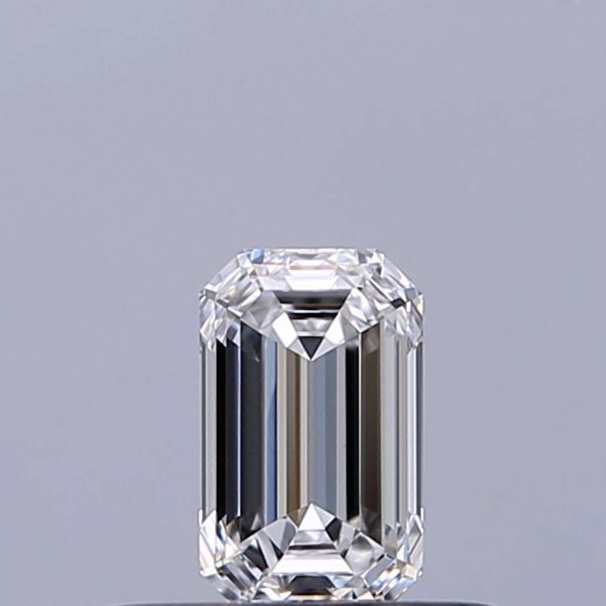 Diamante Certificato GIA Carati 0.31 Colore D Purezza VVS2 - EX VG Fluorescenza NON Brown No Green No Milky No EyeClean 100% Diamante Certificato GIA Carati 0.31 Colore D Purezza VVS2 - EX VG Fluorescenza NON Brown No Green No Milky No EyeClean 100%