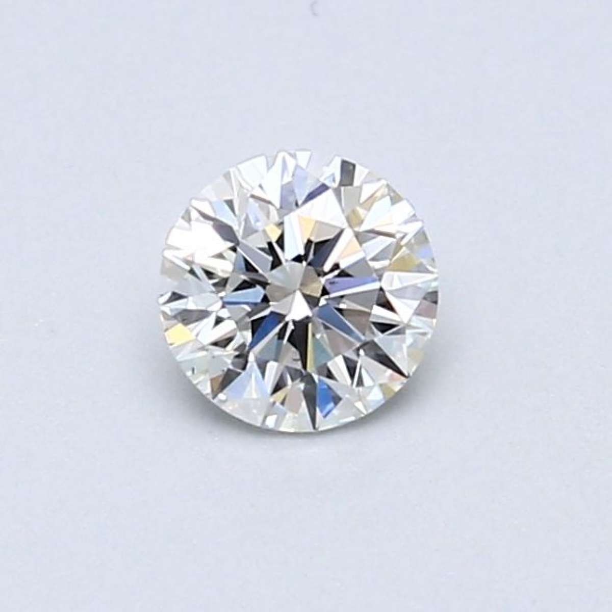 Diamante Certificato GIA Carati 0.44 Colore F Purezza VS2 VG VG EX Fluorescenza MED Brown No Green No Milky No EyeClean 100% Diamante Certificato GIA Carati 0.44 Colore F Purezza VS2 VG VG EX Fluorescenza MED Brown No Green No Milky No EyeClean 100%