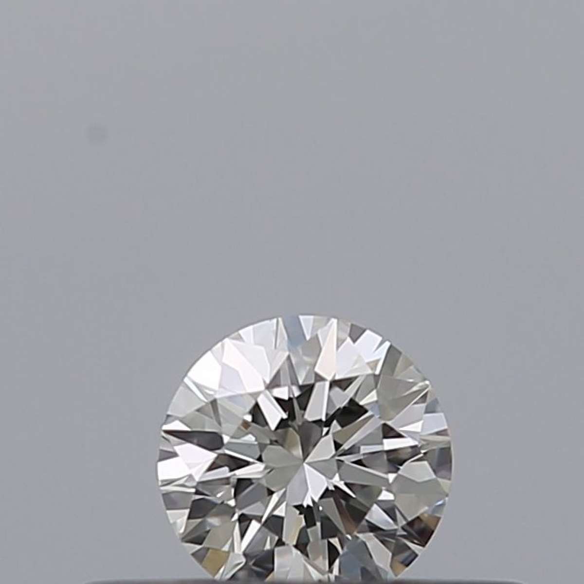 Diamante Certificato GIA Carati 0.18 Colore G Purezza VS1 EX EX EX Fluorescenza NON Brown No Milky No EyeClean 100% Diamante Certificato GIA Carati 0.18 Colore G Purezza VS1 EX EX EX Fluorescenza NON Brown No Milky No EyeClean 100%