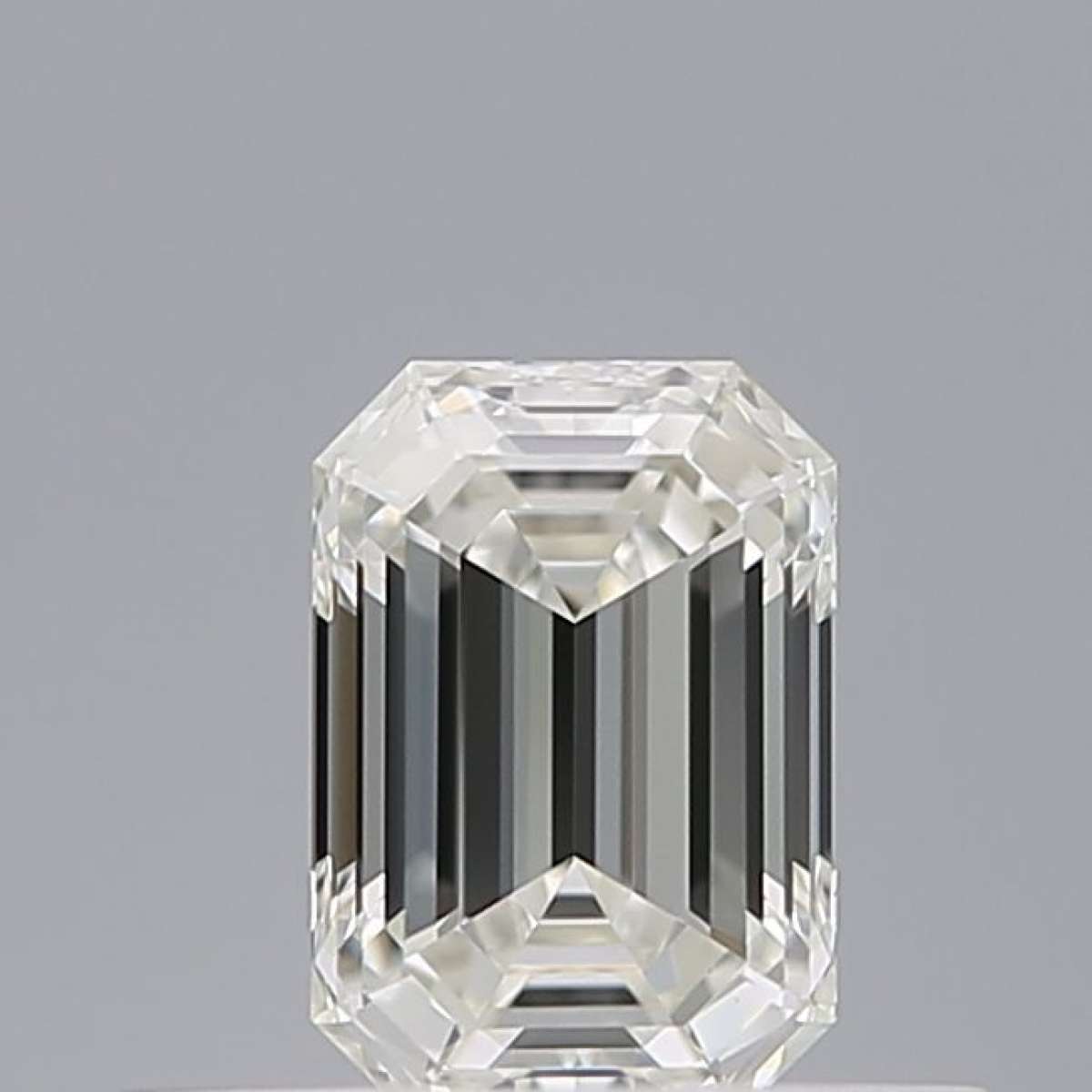 Certified Diamond IGI Carats 0.42 Color G Clarity VVS2  -  EX  EX Fluorescence NON Brown No Milky No EyeClean 100%