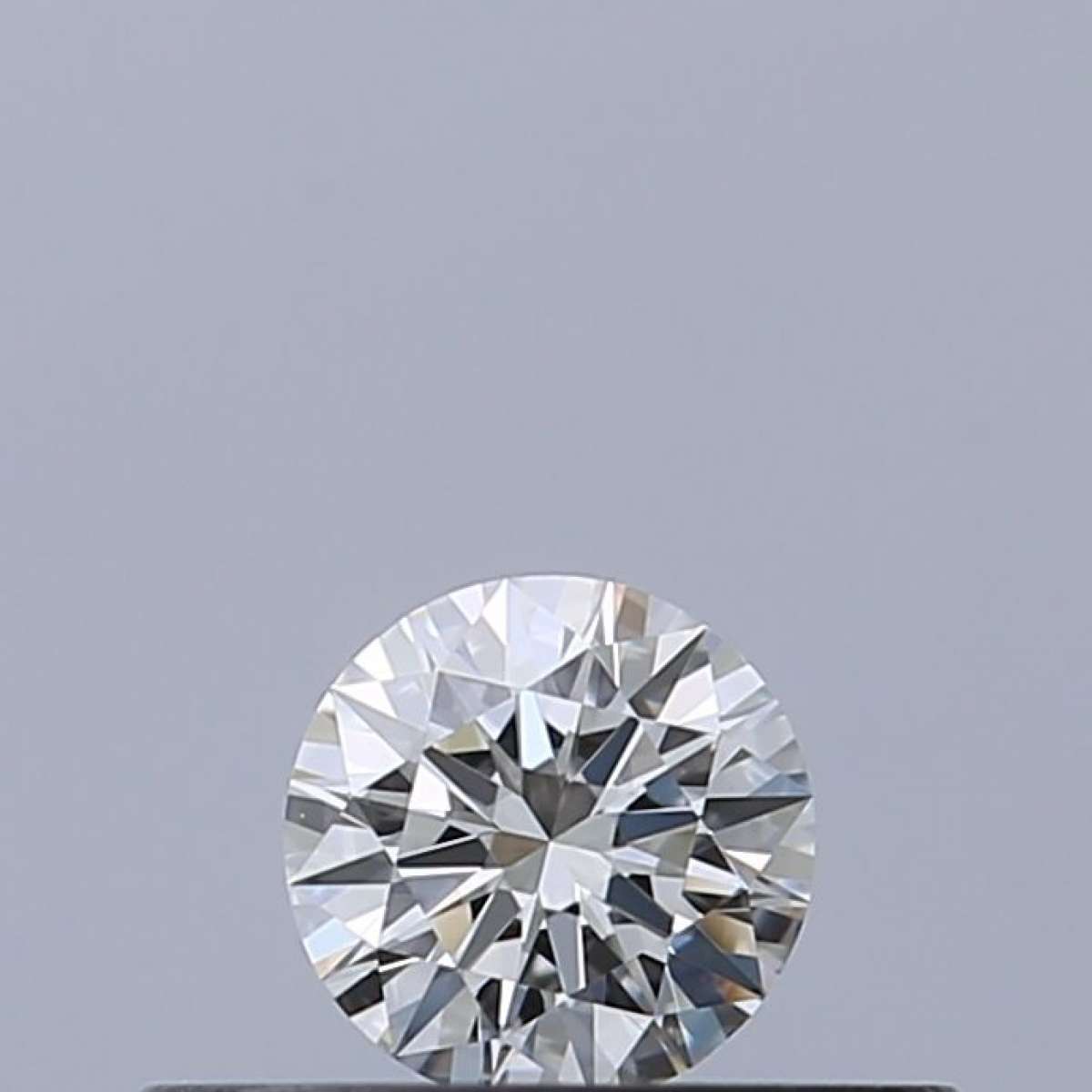 Certified Diamond IGI Carats 0.2 Color F Clarity VVS1  EX  EX  EX Fluorescence NON Brown No Milky No EyeClean 100%