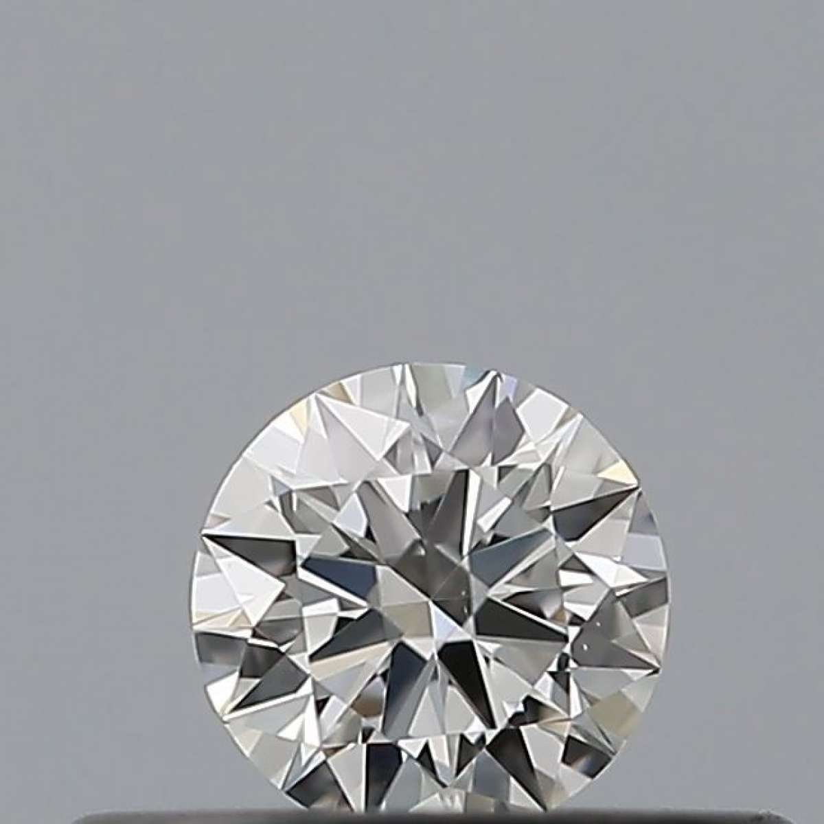 Diamante Certificato GIA Carati 0.18 Colore G Purezza VS2  EX  EX  EX Fluorescenza NON Brown No Milky No EyeClean 100%