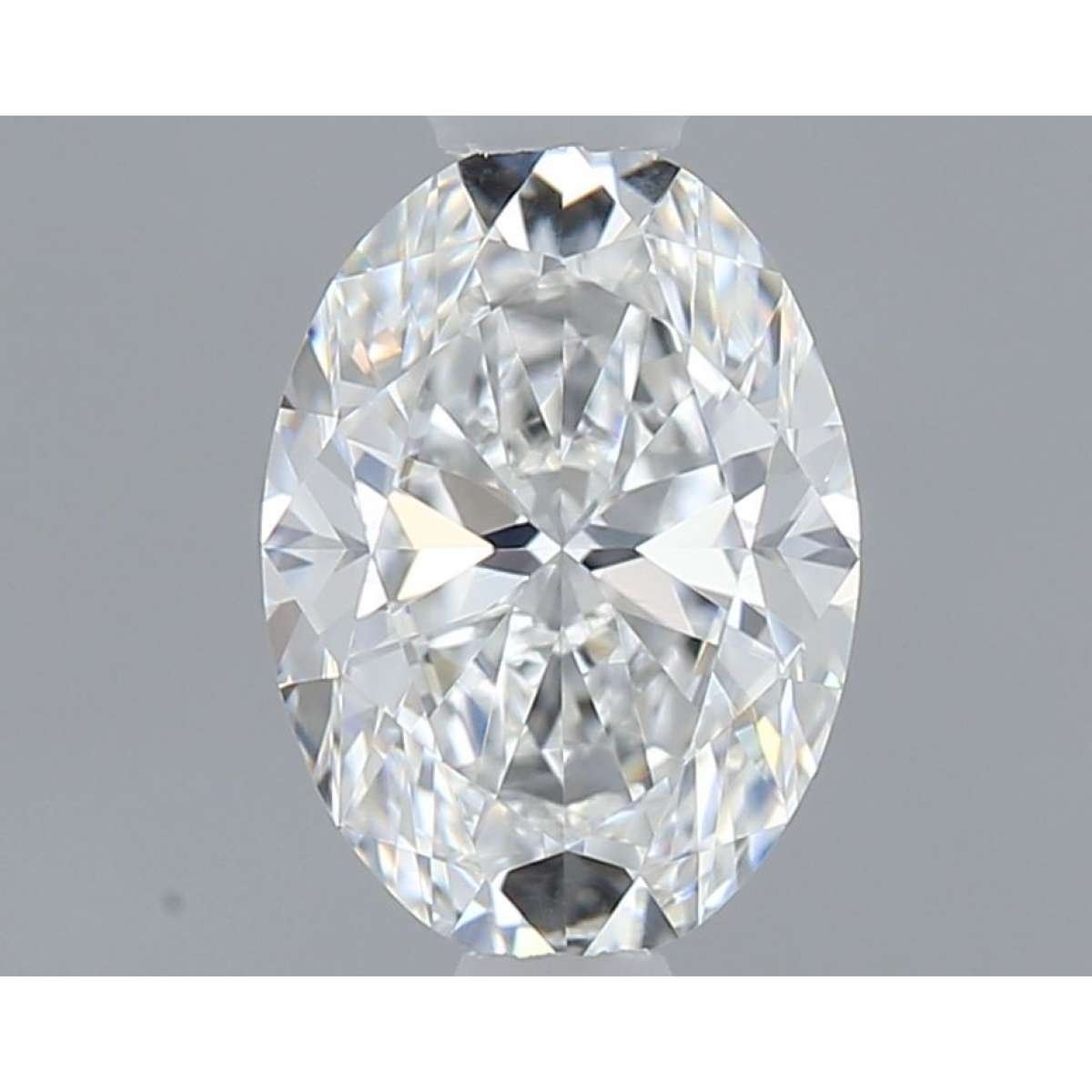 Certified Diamond GIA Carats 0.61 Color E Clarity VVS2 - EX VG Fluorescence NON Brown No Green No Milky No EyeClean 100% Certified Diamond GIA Carats 0.61 Color E Clarity VVS2 - EX VG Fluorescence NON Brown No Green No Milky No EyeClean 100%
