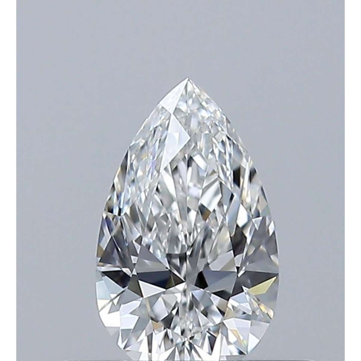 Diamante Certificato GIA Carati 0.33 Colore F Purezza IF  -  EX  VG Fluorescenza NON Brown No Green No Milky No EyeClean 100%