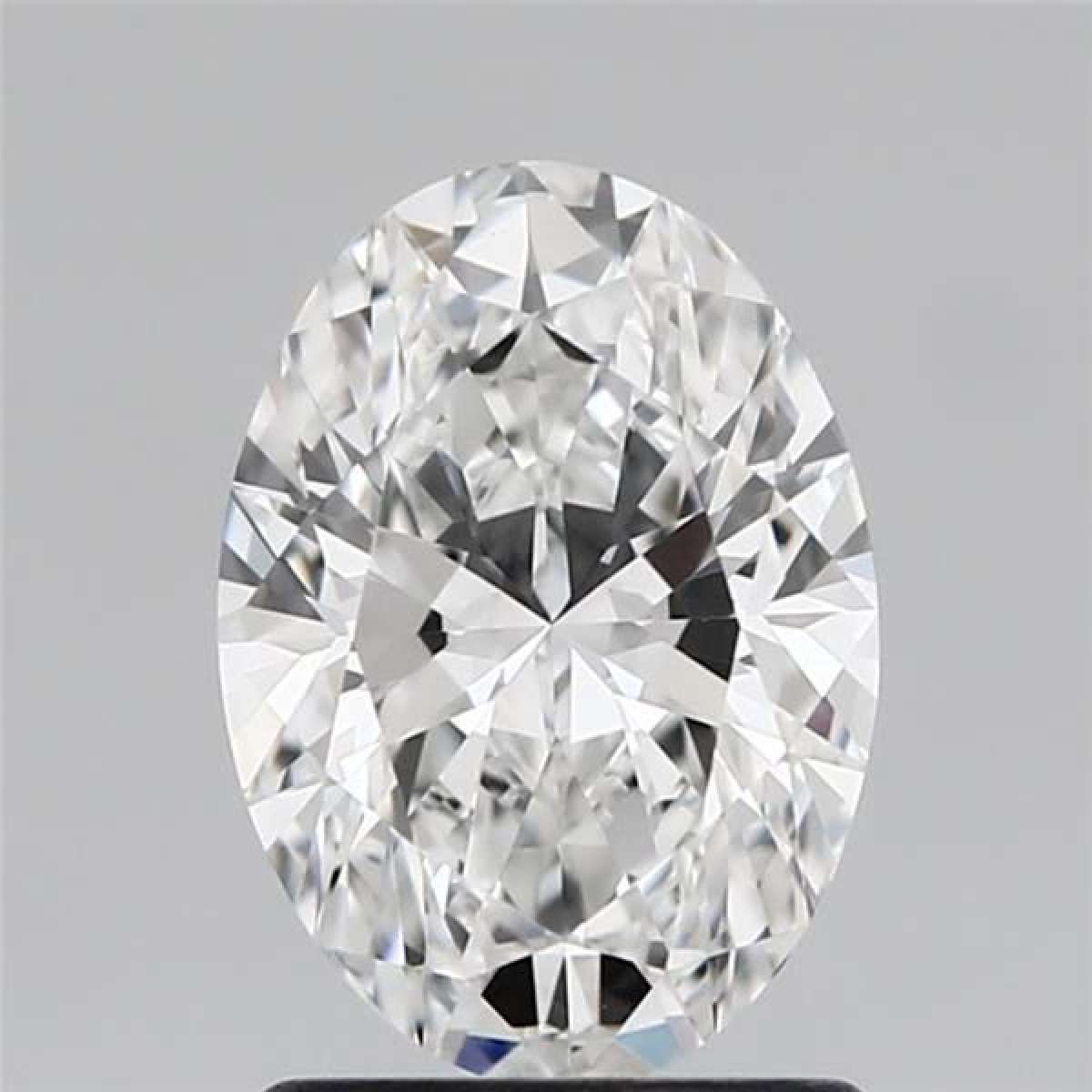 Diamante Certificato GIA Carati 1.36 Colore E Purezza VVS2 - EX EX Fluorescenza MED Brown No Green No Milky No EyeClean 100% Diamante Certificato GIA Carati 1.36 Colore E Purezza VVS2 - EX EX Fluorescenza MED Brown No Green No Milky No EyeClean 100%