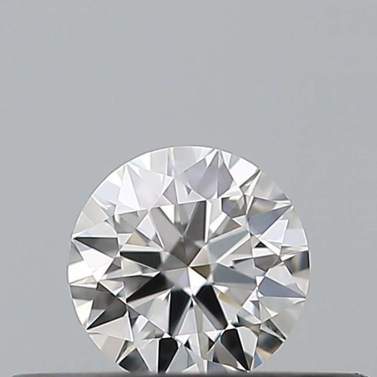 Diamante Certificato GIA Carati 0.18 Colore G Purezza VVS1 EX EX EX Fluorescenza NON Brown No Milky No EyeClean 100% Diamante Certificato GIA Carati 0.18 Colore G Purezza VVS1 EX EX EX Fluorescenza NON Brown No Milky No EyeClean 100%