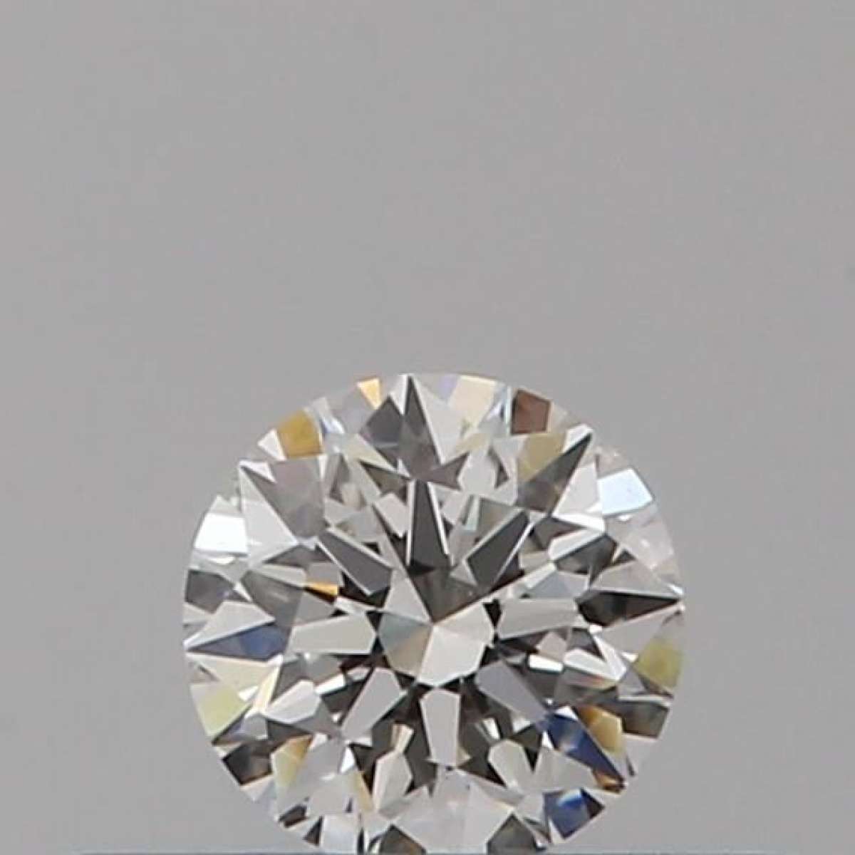 Diamante Certificato GIA Carati 0.18 Colore G Purezza VS2  EX  EX  EX Fluorescenza NON Brown No Green No Milky No EyeClean 100%