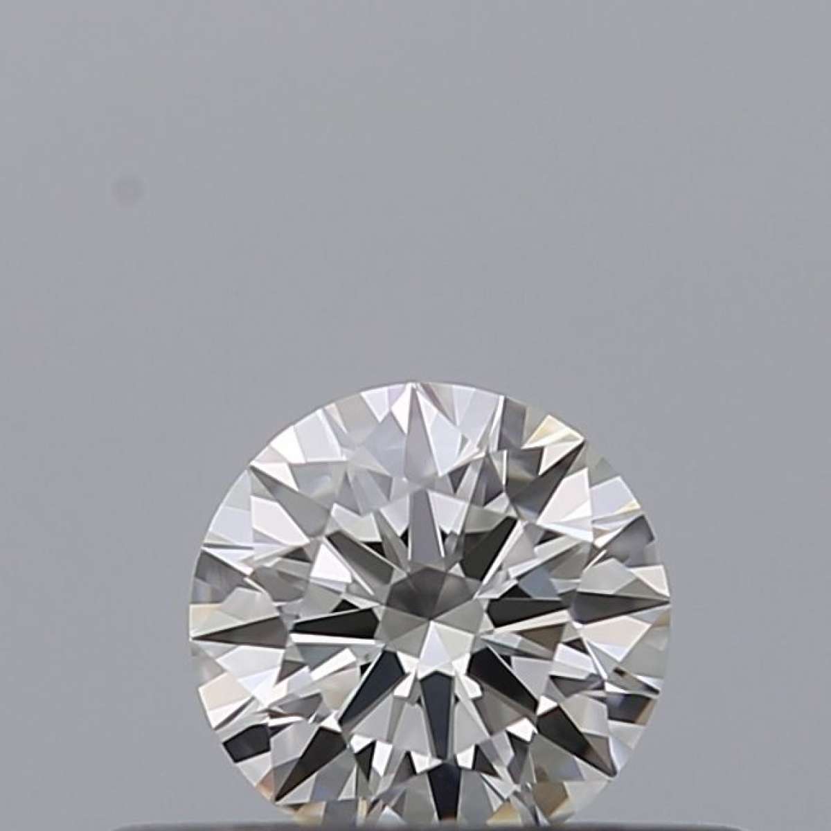 Diamante Certificato GIA Carati 0.27 Colore E Purezza VVS2 EX EX EX Fluorescenza NON Brown No Green No Milky No EyeClean 100% Diamante Certificato GIA Carati 0.27 Colore E Purezza VVS2 EX EX EX Fluorescenza NON Brown No Green No Milky No EyeClean 100%