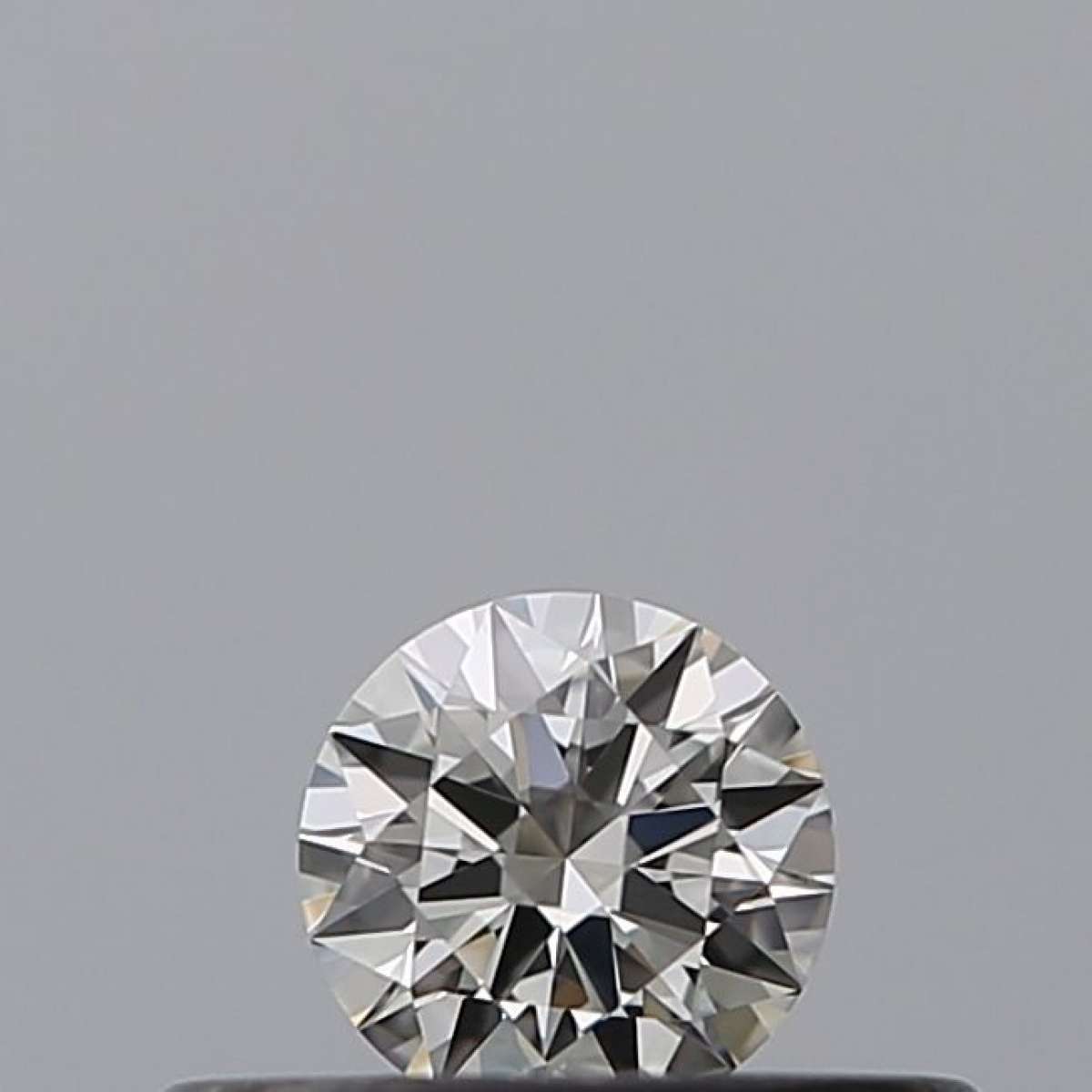 Certified Diamond IGI Carats 0.18 Color G Clarity IF  EX  EX  EX Fluorescence NON Brown No Milky No EyeClean 100%